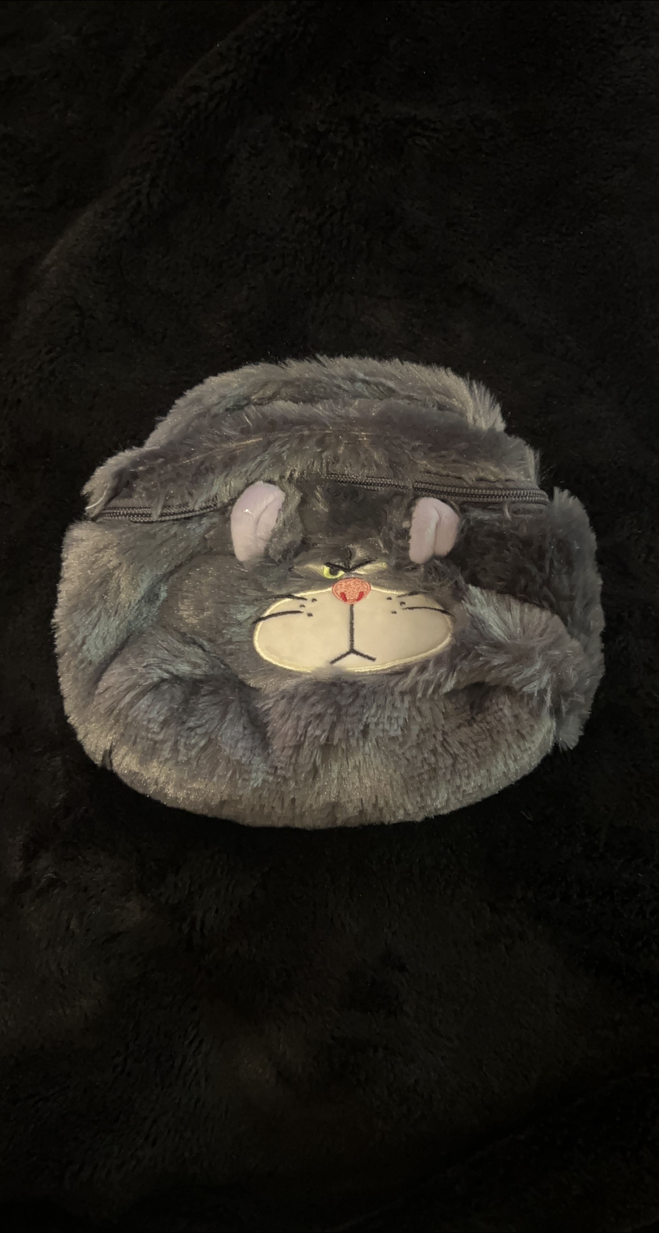 Grey Fuzzy Cat Pouch thumbnail