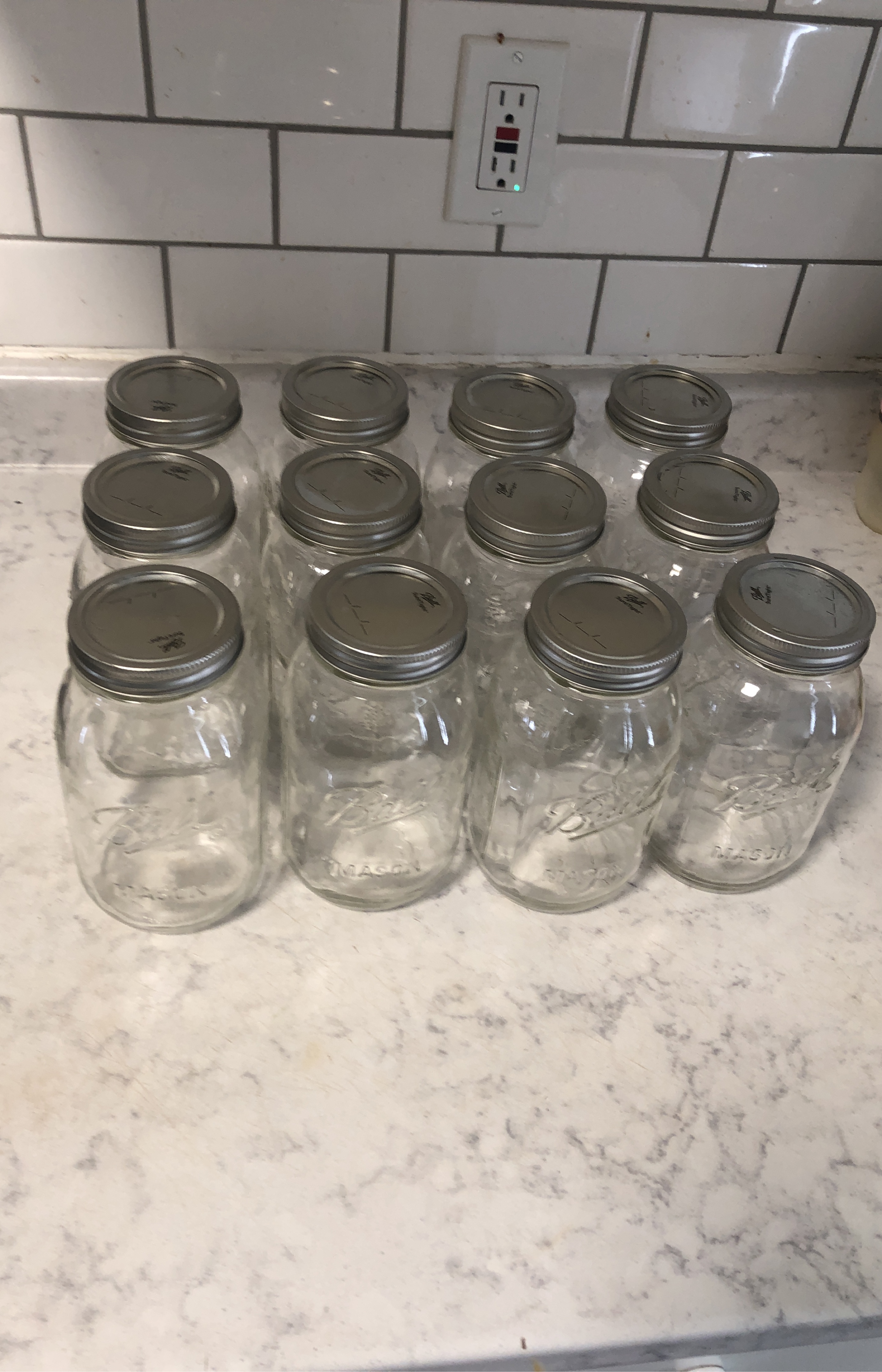 Ball Regular Mouth Quart Glass Mason Jar, 32-oz/946-mL, 12-pk thumbnail
