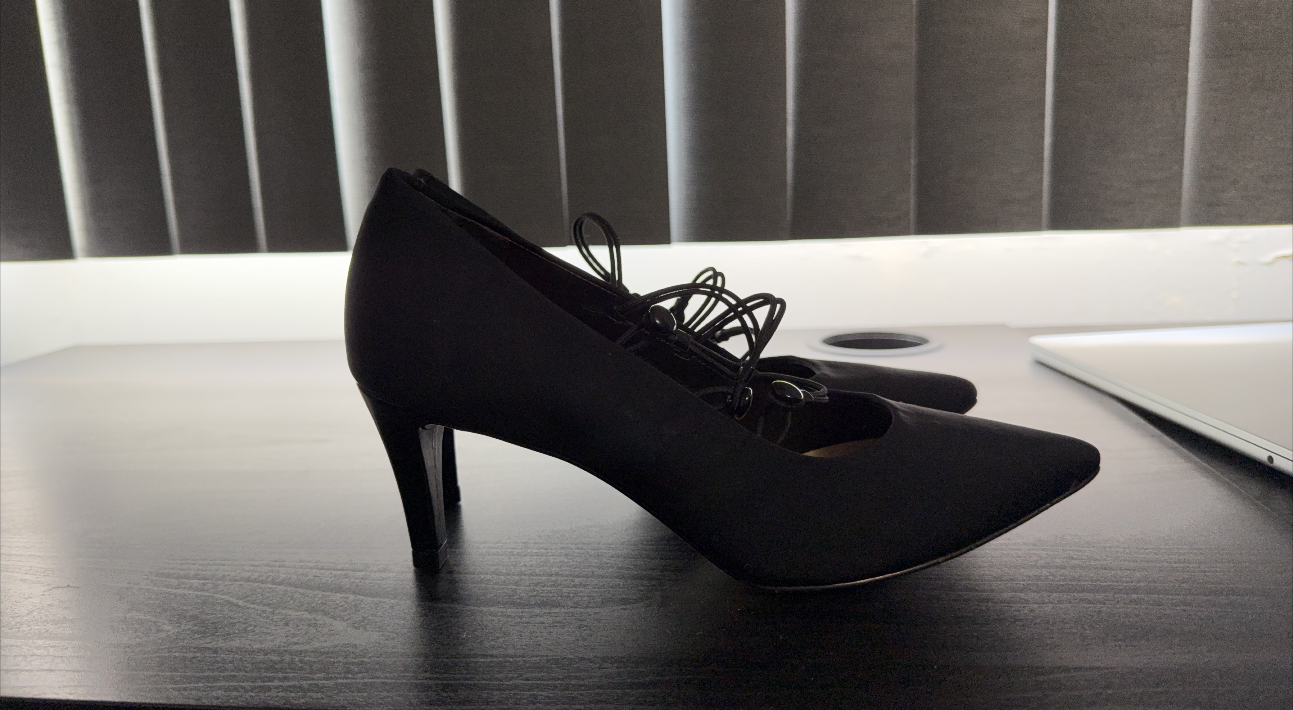 Walking Cradles Black Heels, Size 7 thumbnail
