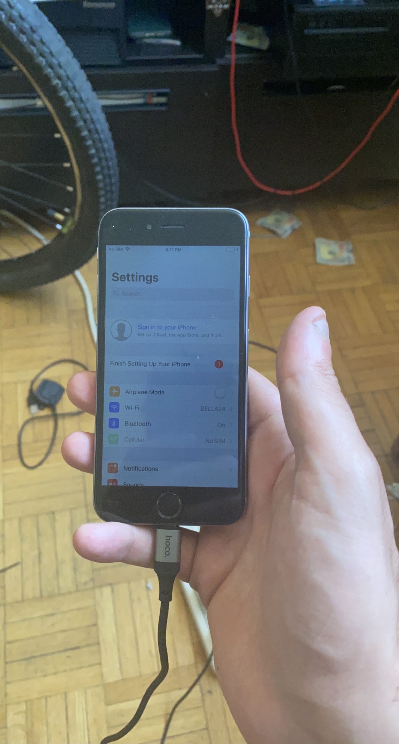 iPhone 6s - Silver image indicator(1)