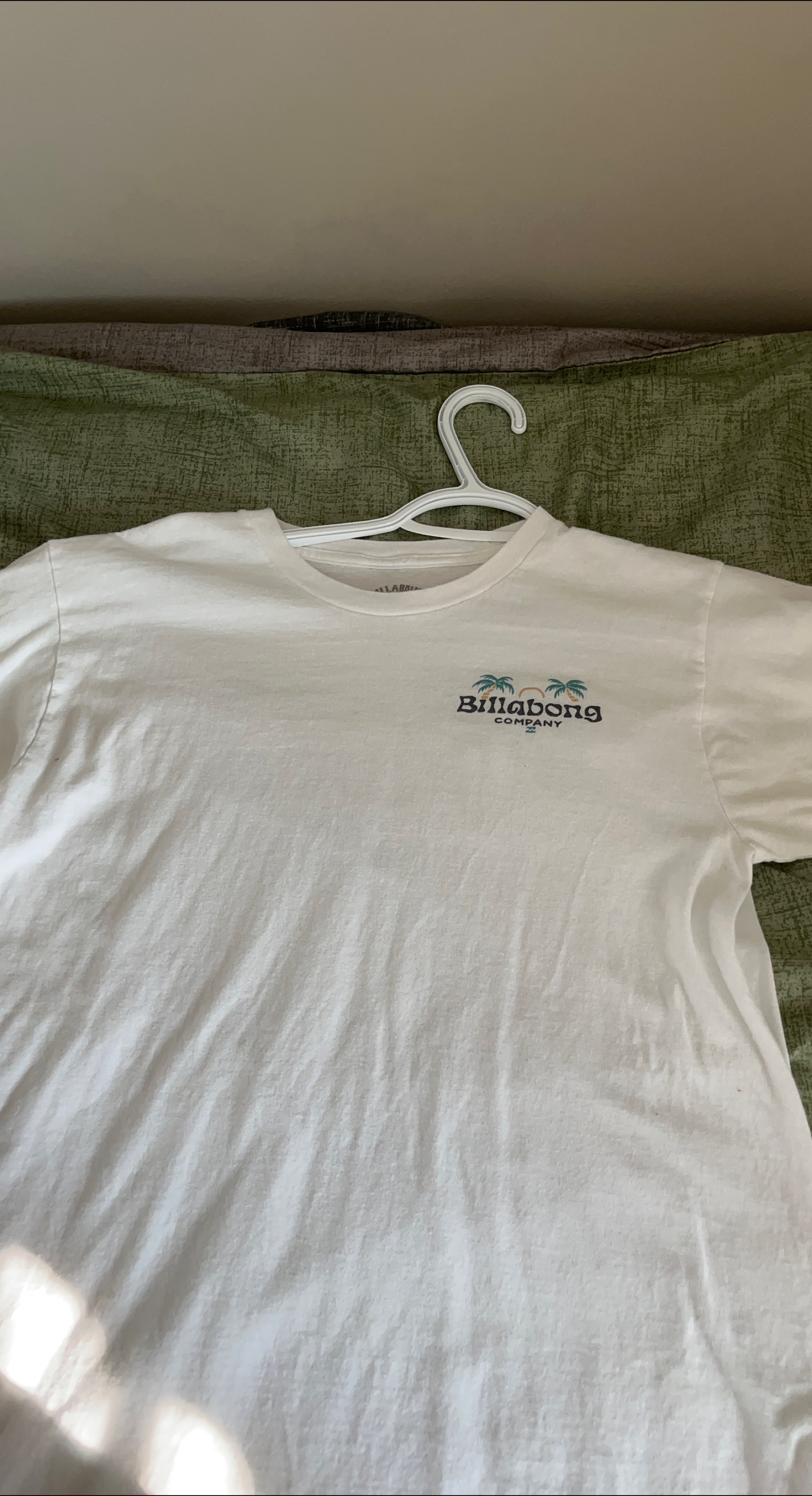 Billabong White T-Shirt thumbnail