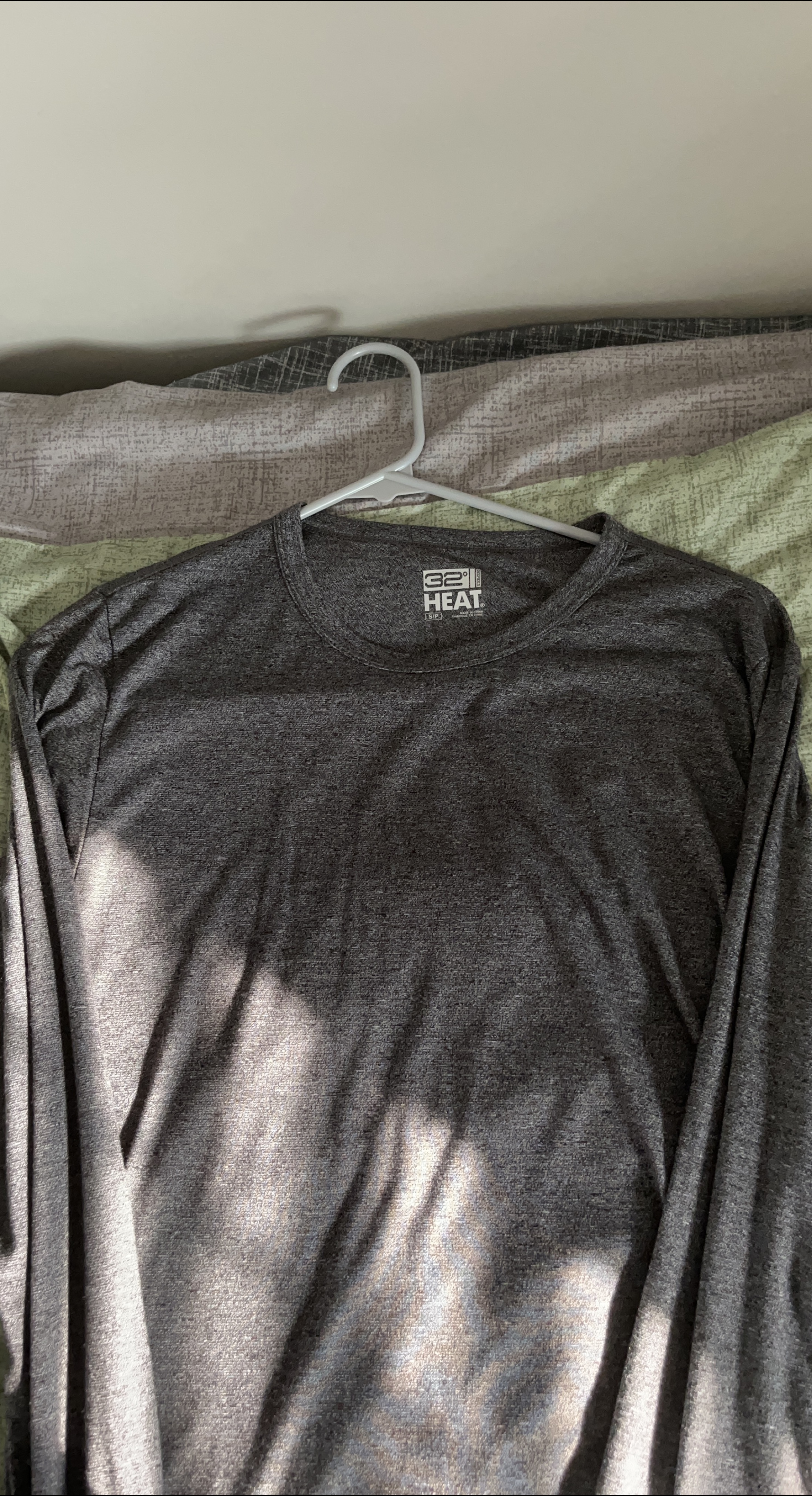 32 Degrees Heat Long Sleeve - Size S kids thumbnail