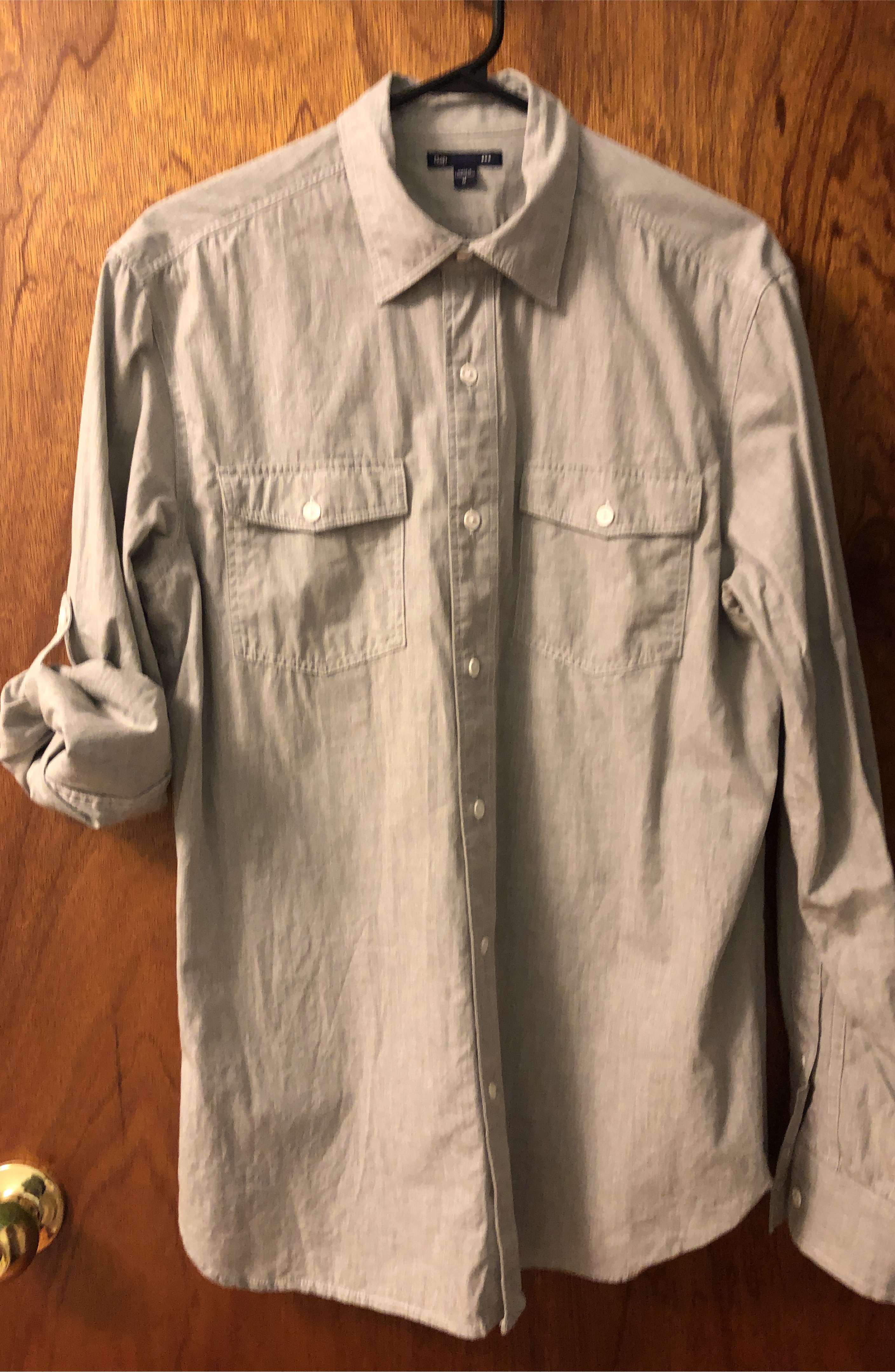 🥕GAP Men's Button Down Shirt - Size M thumbnail