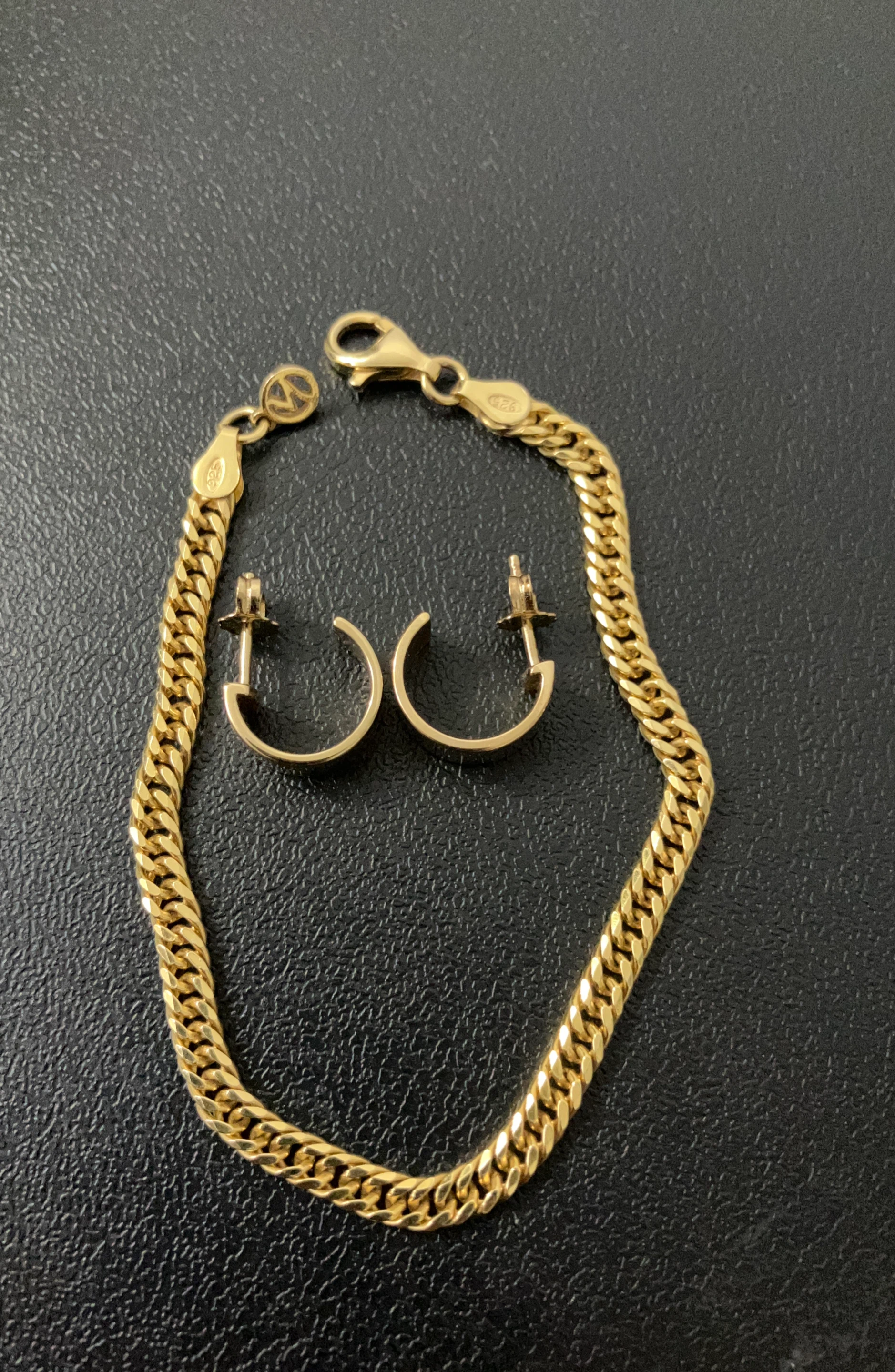 Mejuri Gold Bracelet & Hoop Earrings Set thumbnail