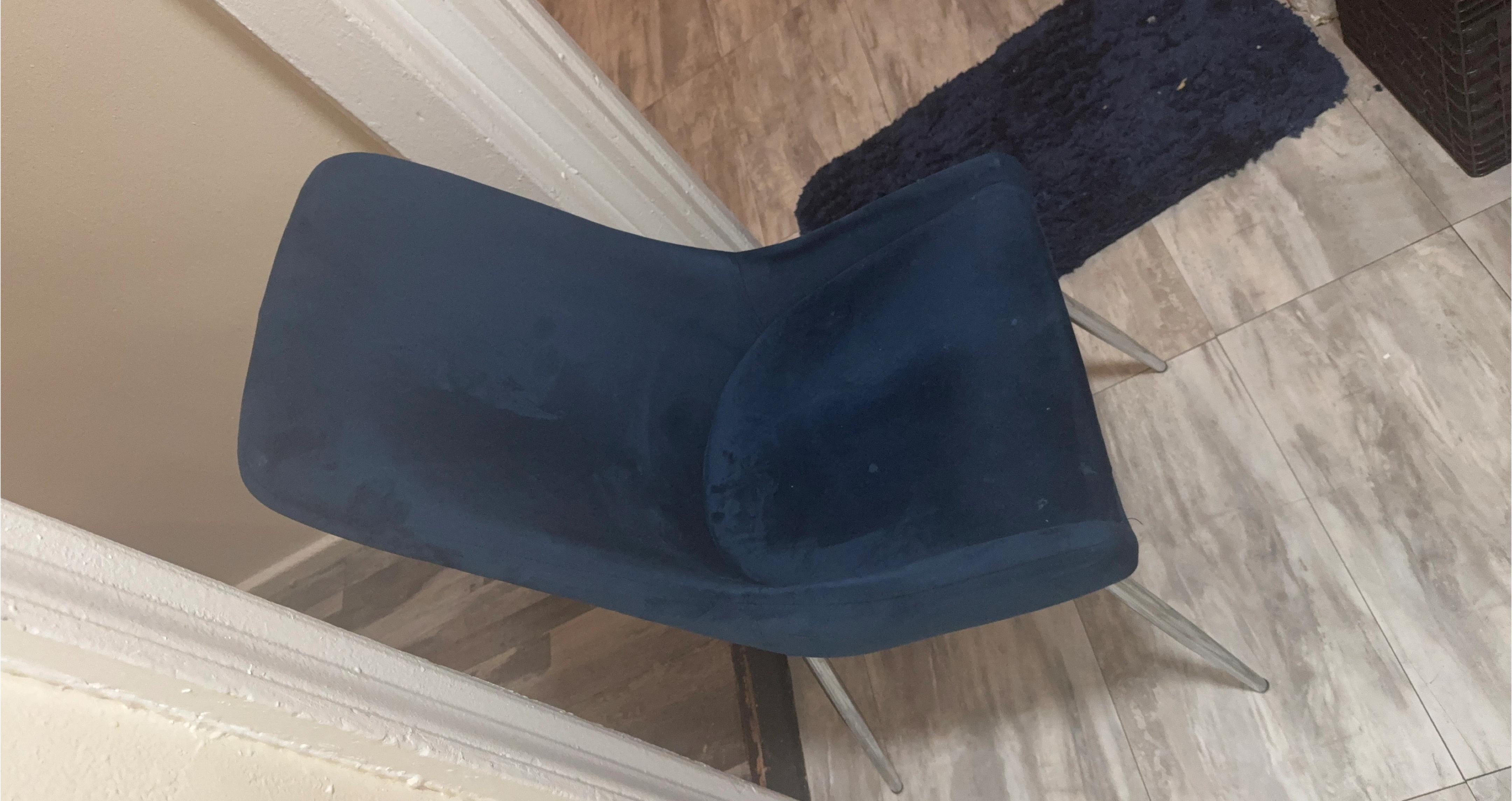 Blue Velvet Accent Chair thumbnail