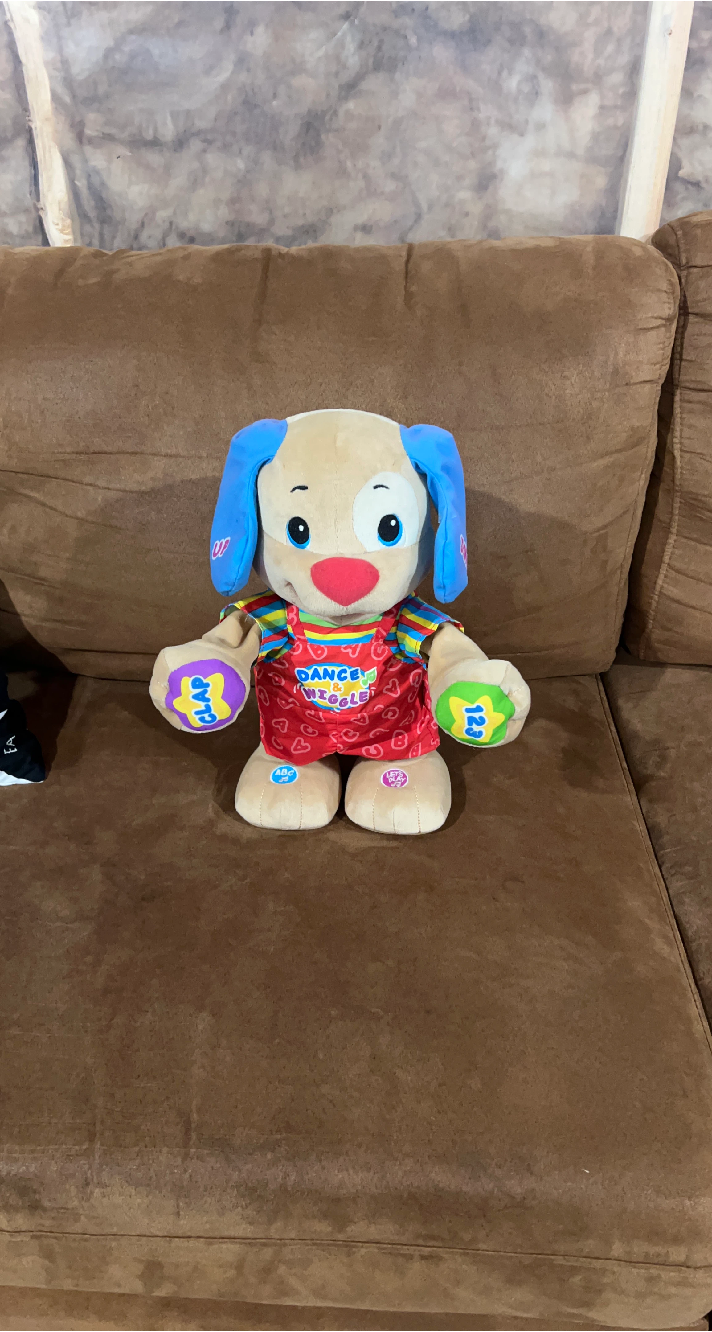 Fisher-Price Dance & Wiggle Puppy Plush Toy thumbnail