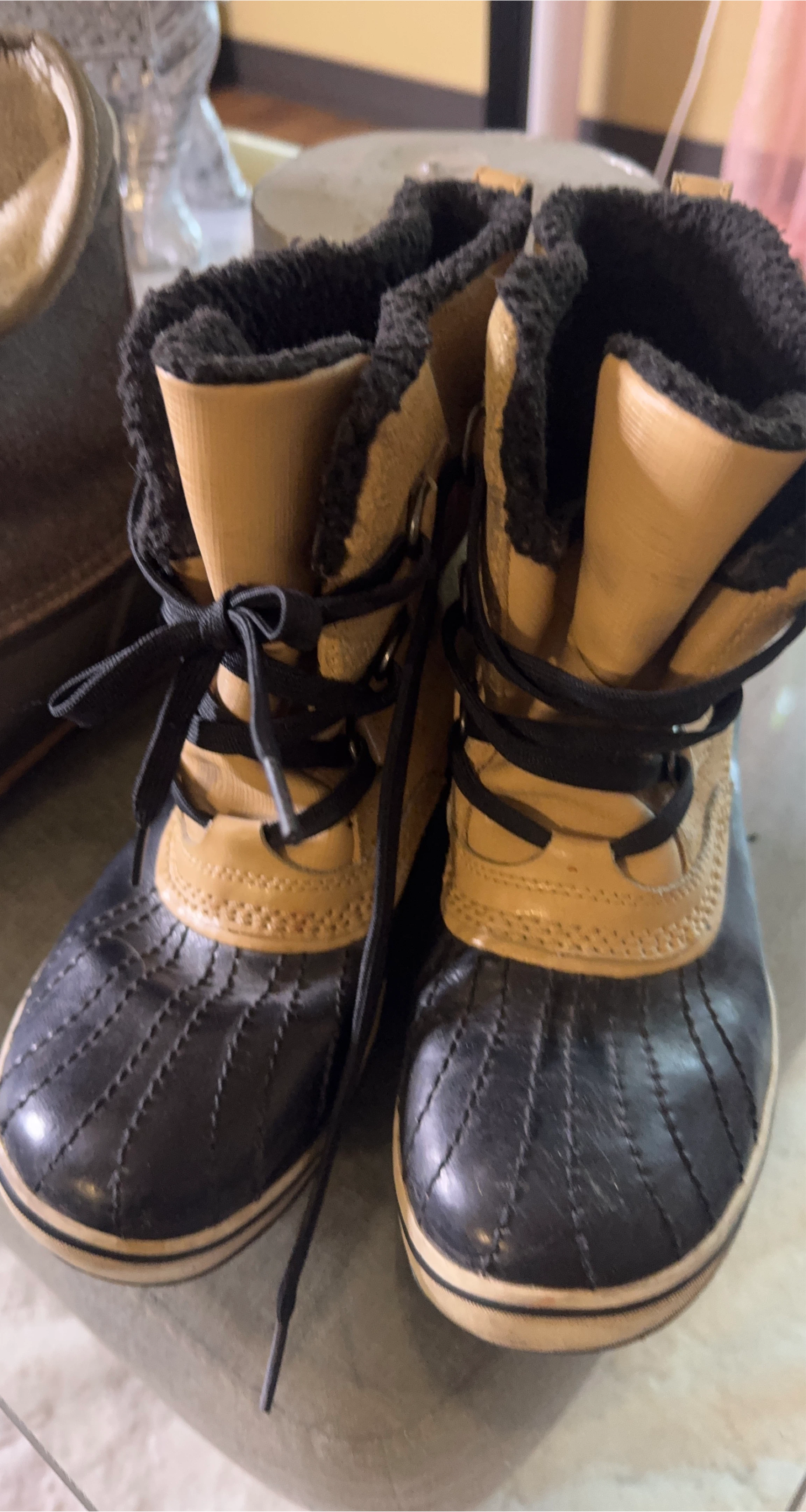 Sorel Winter Boots, Size 8 thumbnail