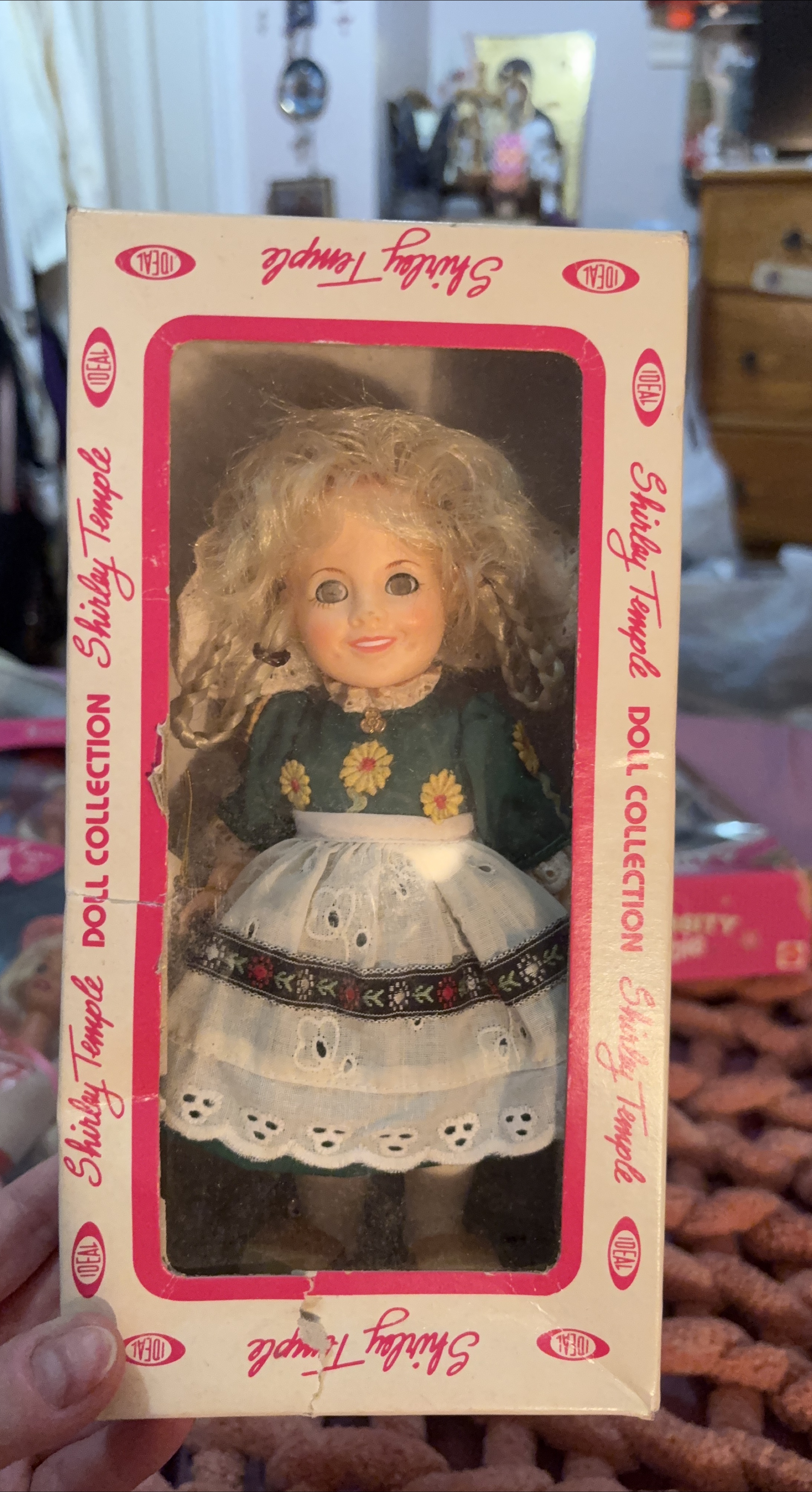 Ideal Shirley Temple Doll Collection thumbnail