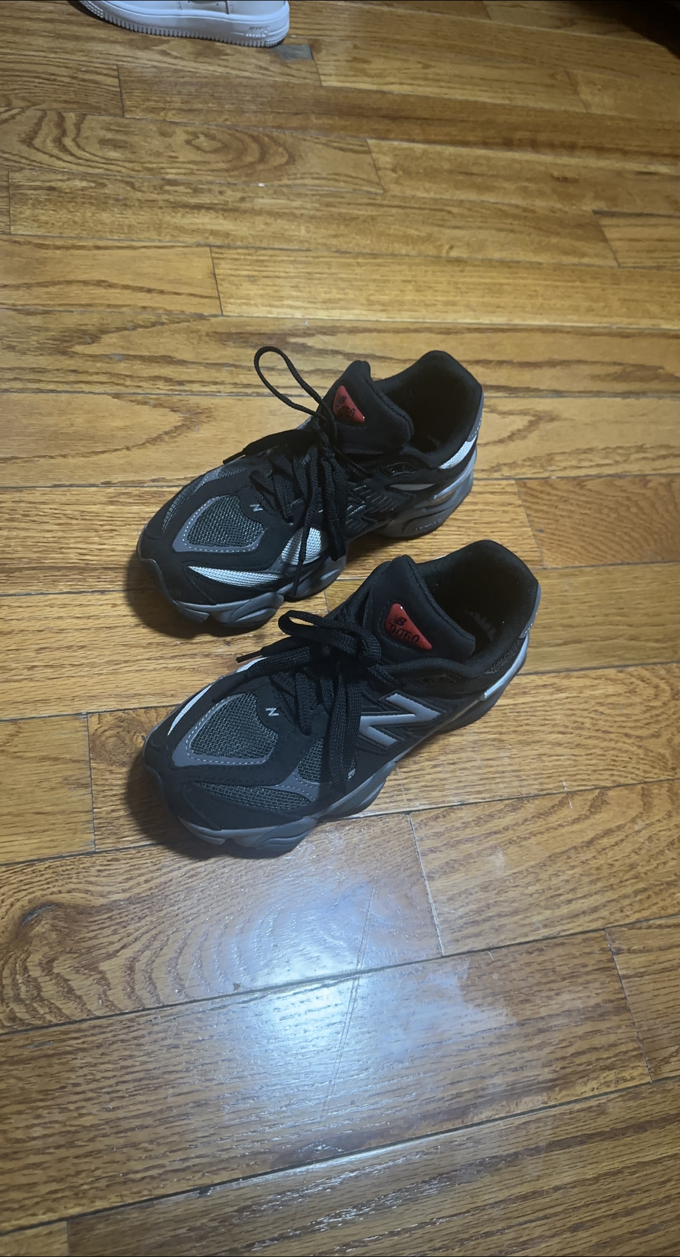 New Balance 9060 Black Sneakers thumbnail