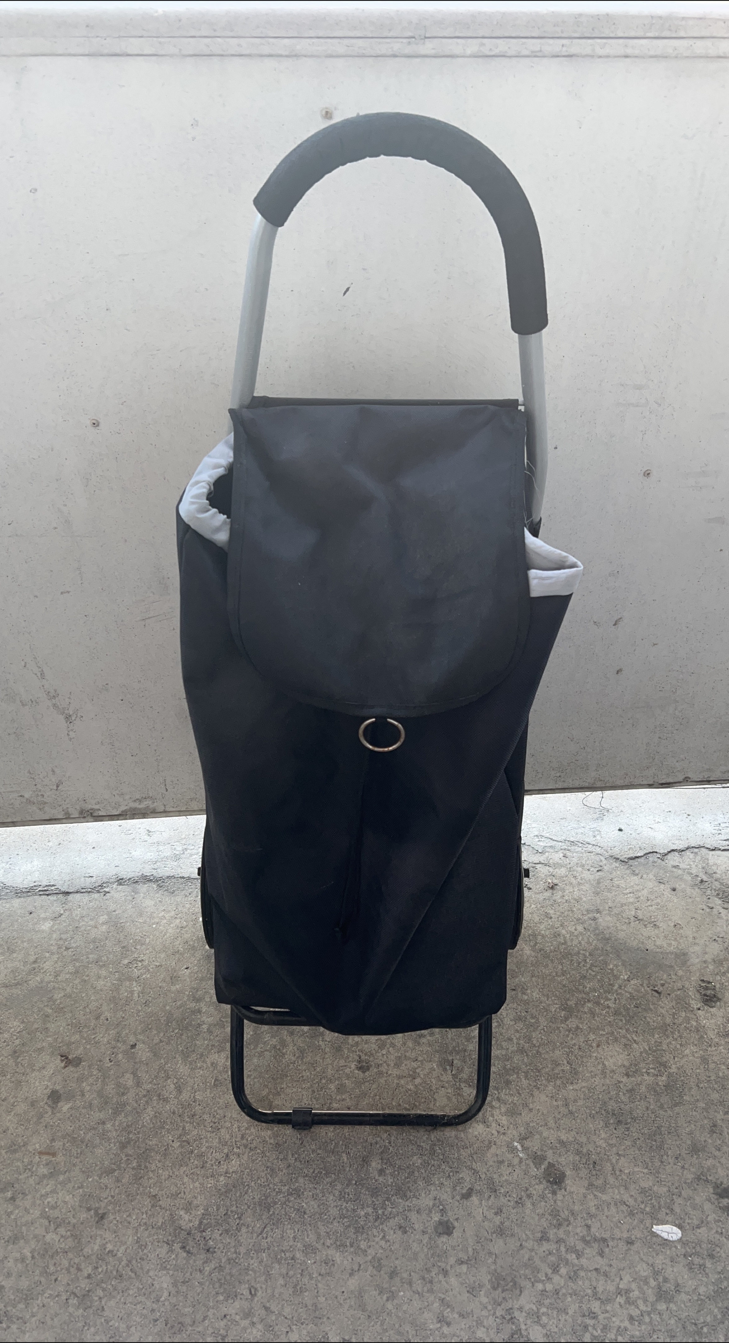 Black Shopping Cart with Wheels thumbnail