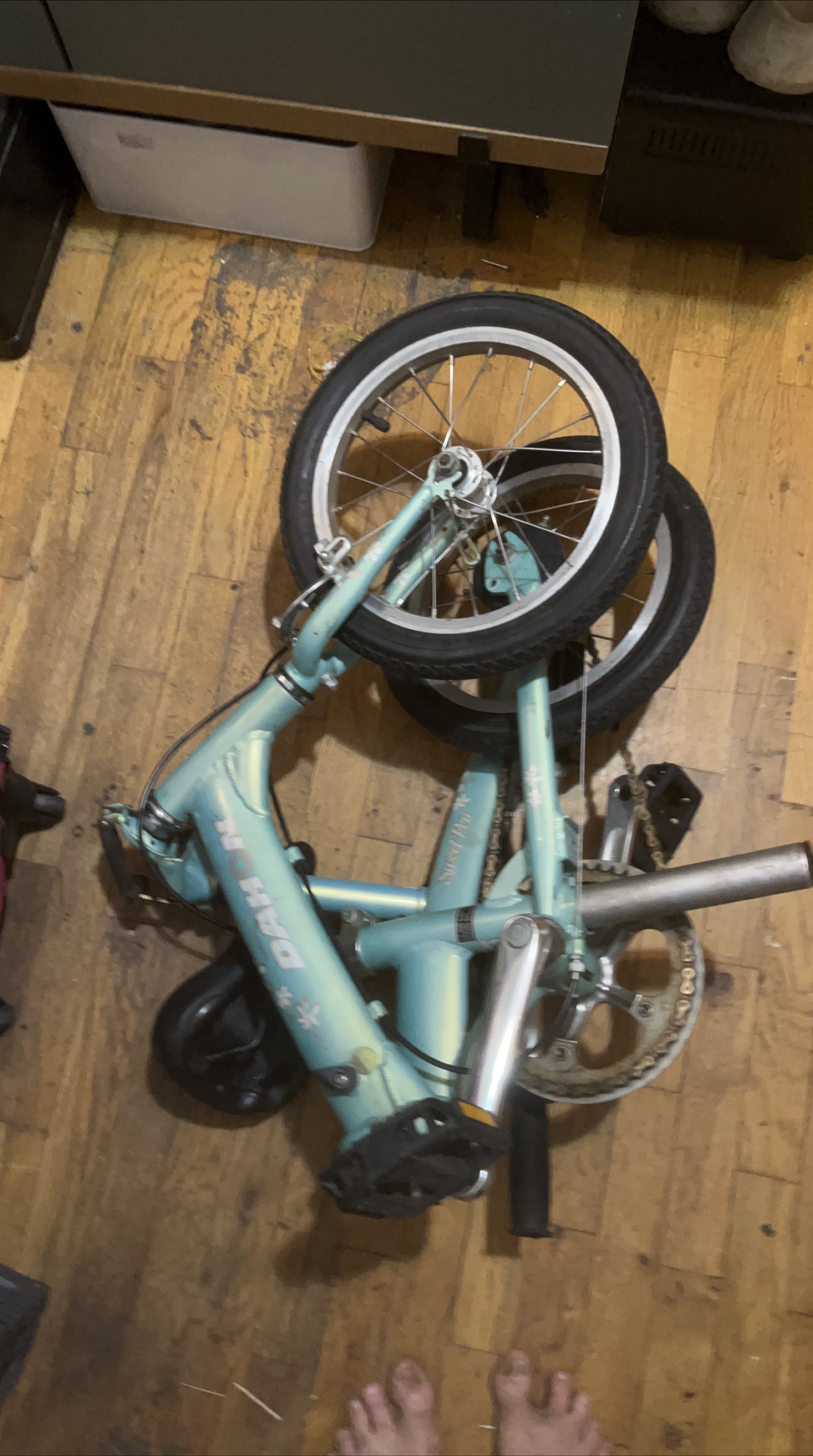 Dahon Folding Bike - Compact & Portable thumbnail