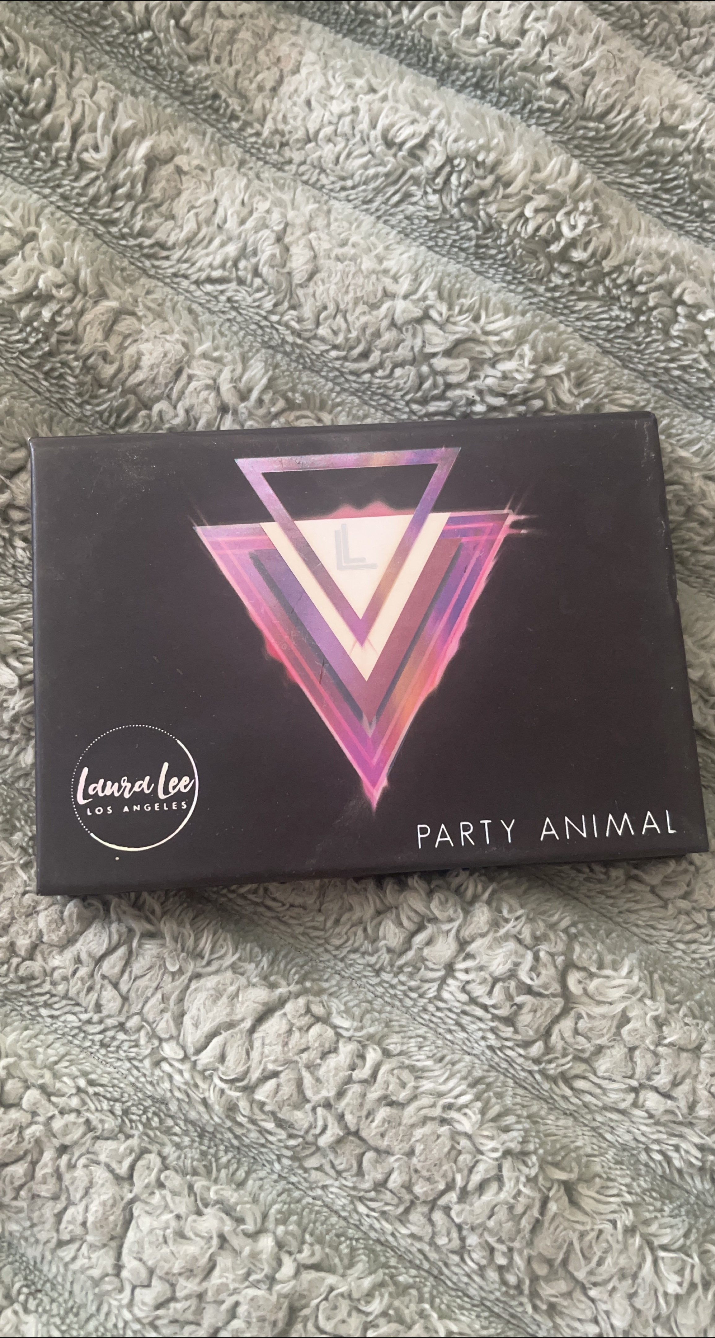 Laura Lee Los Angeles Eyeshadow Palette thumbnail