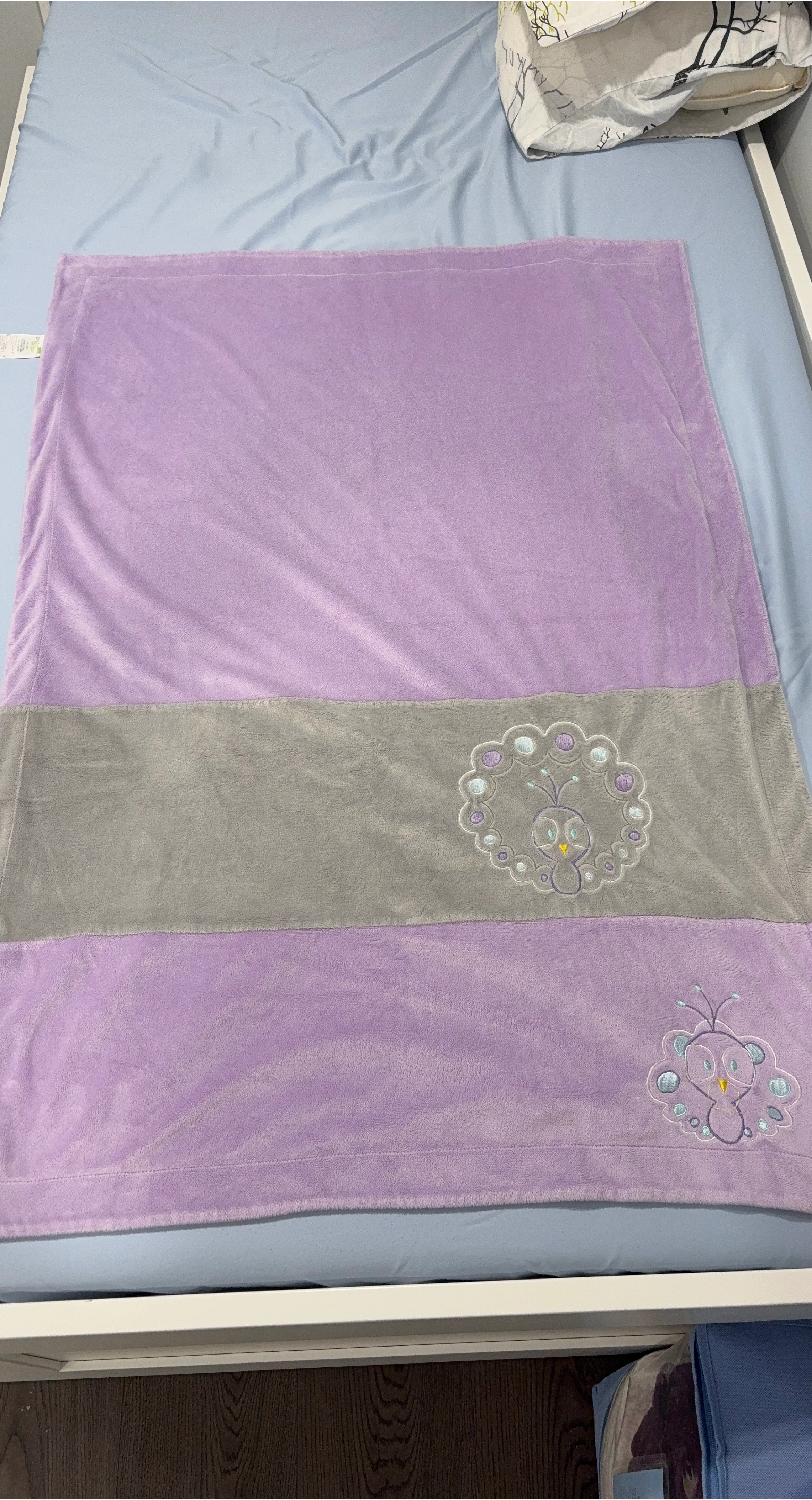 Purple Baby Blanket with Bird Embroidery thumbnail