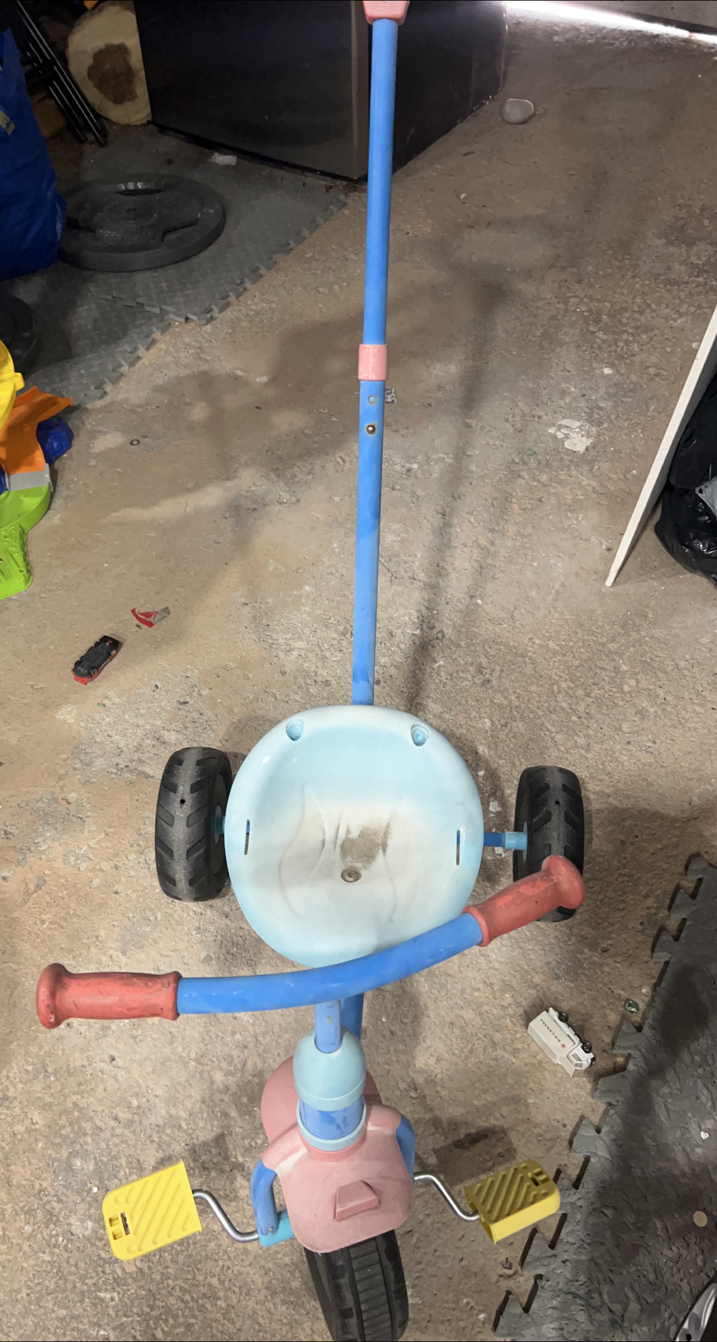 Kids Tricycle thumbnail