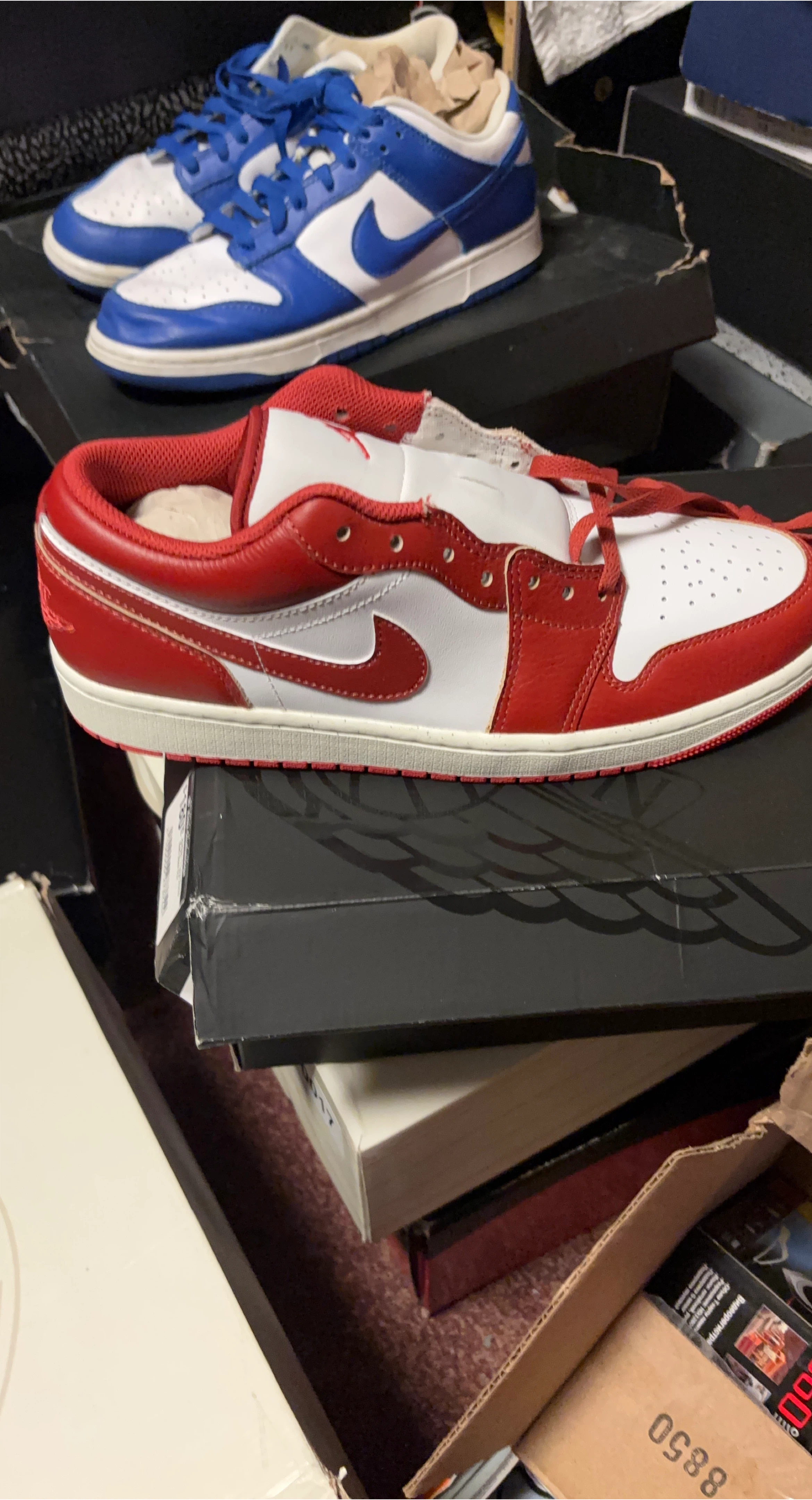 Air Jordan 1 Low SE Red Size 9.5