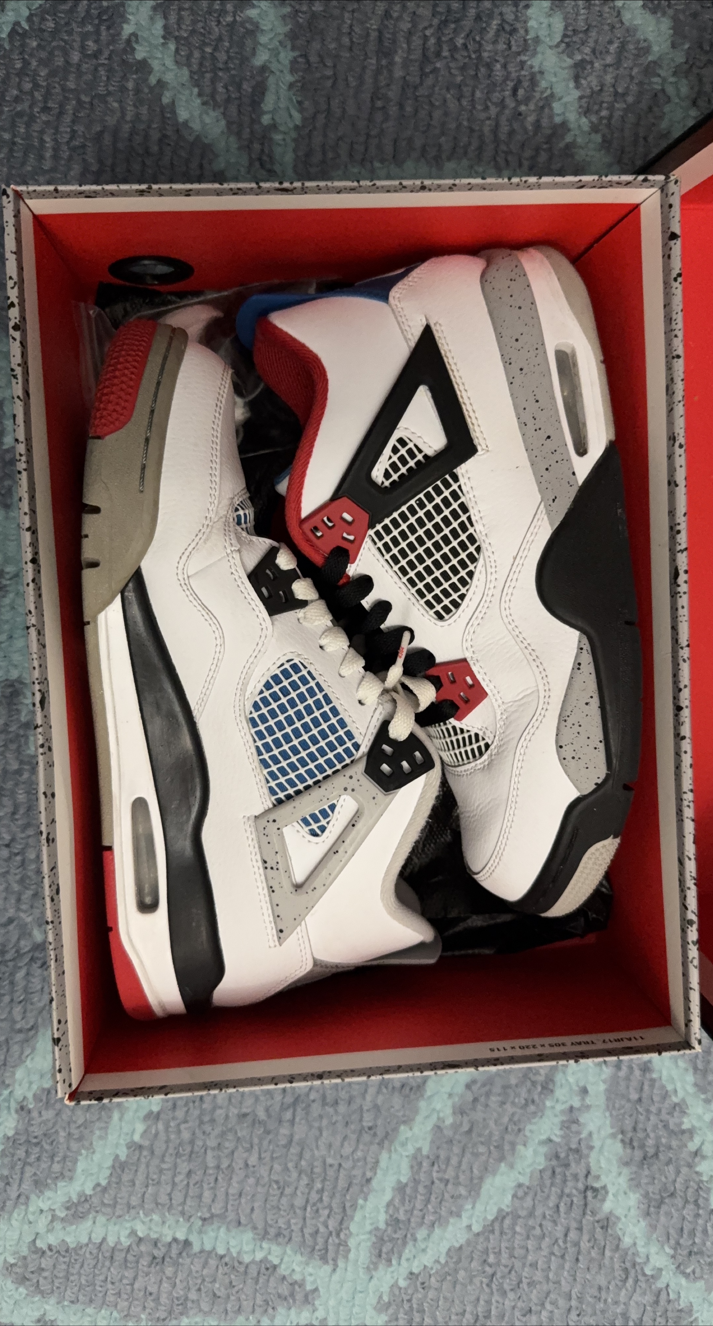 Air Jordan 4 Retro GS White/Military Blue - Size 7Y thumbnail