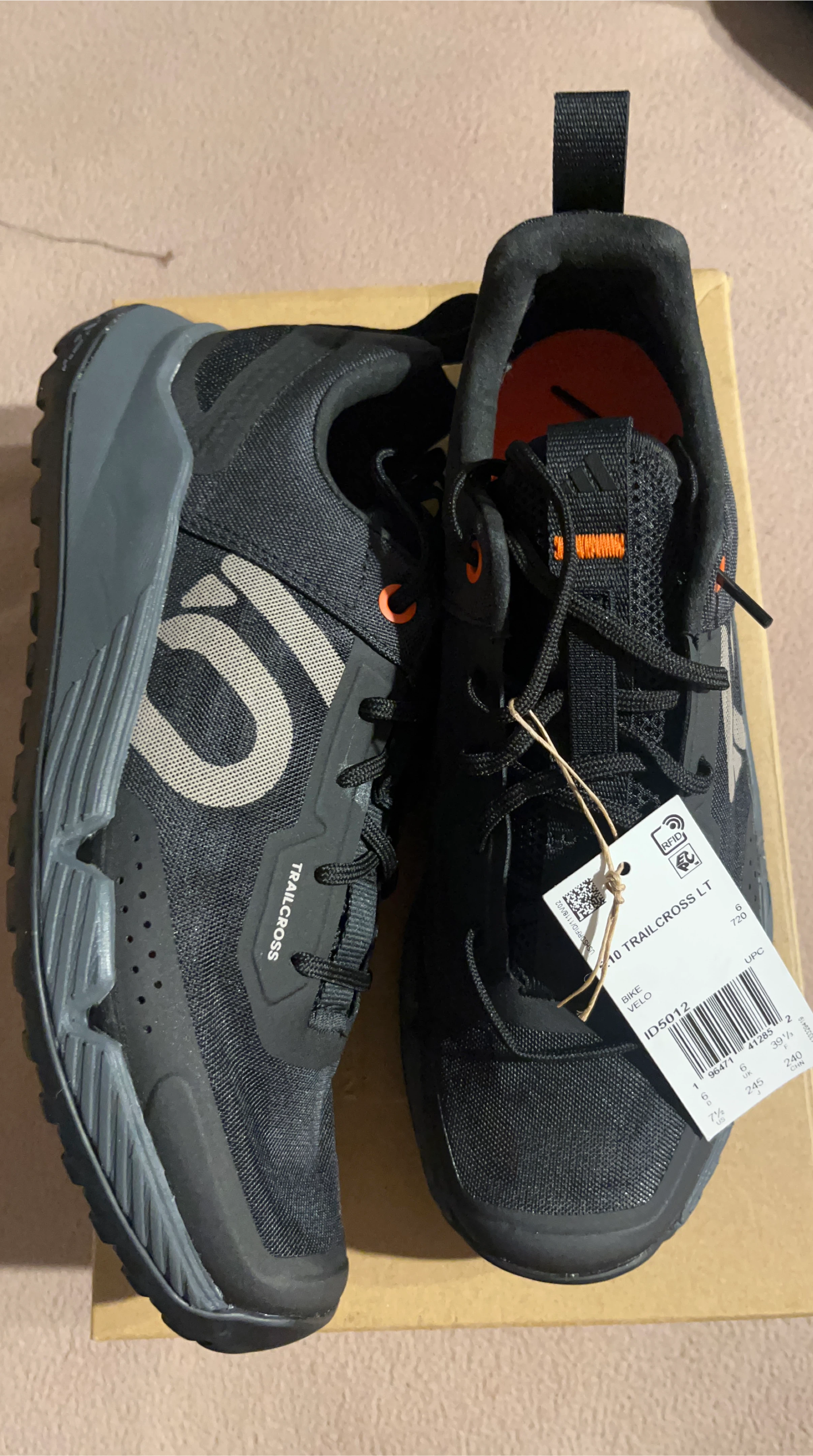 Five Ten Trailcross LT Mountain Bike Shoes - Size 9.5 thumbnail