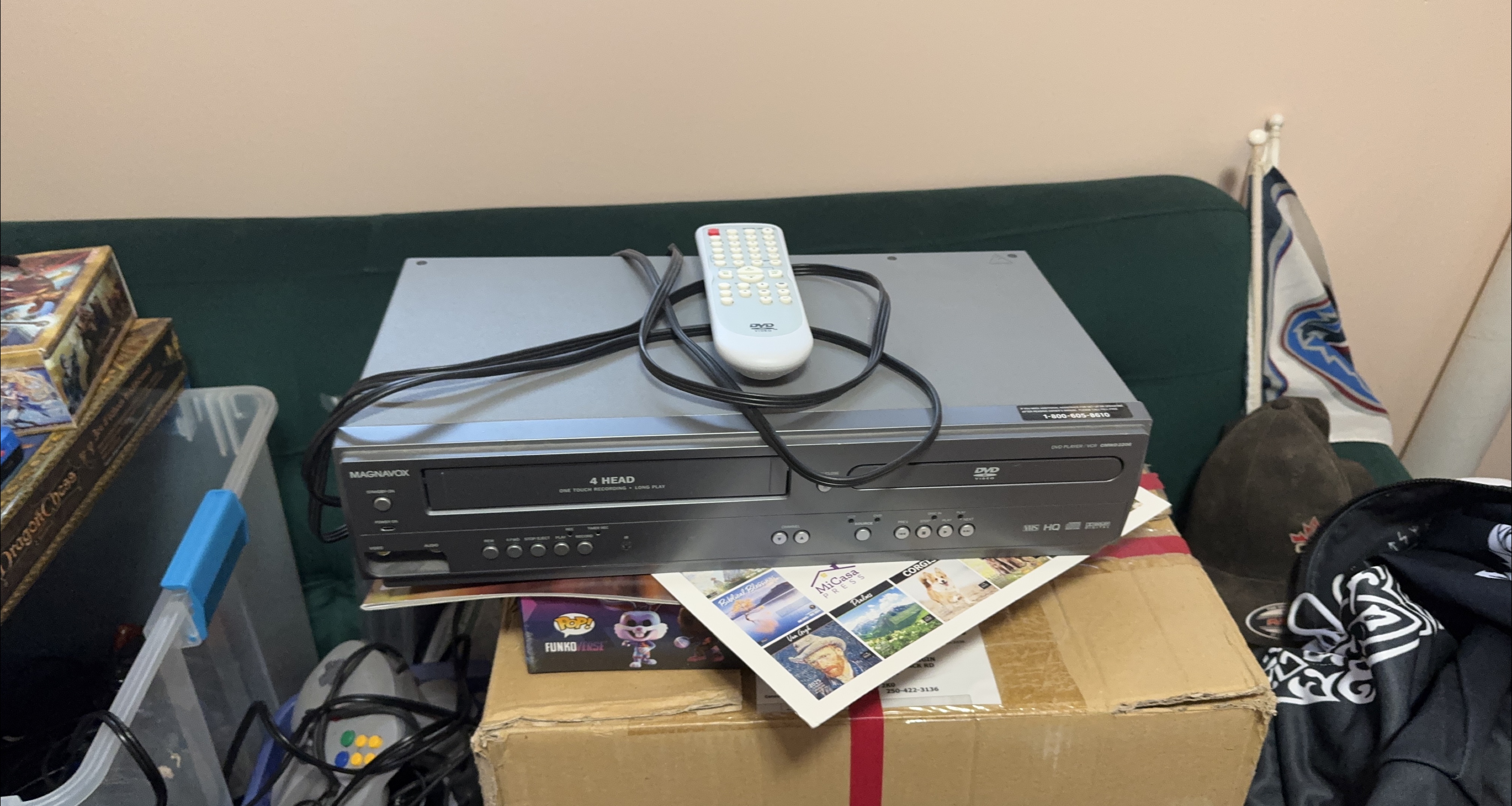 Magnavox DVD Player / VCR Combo
