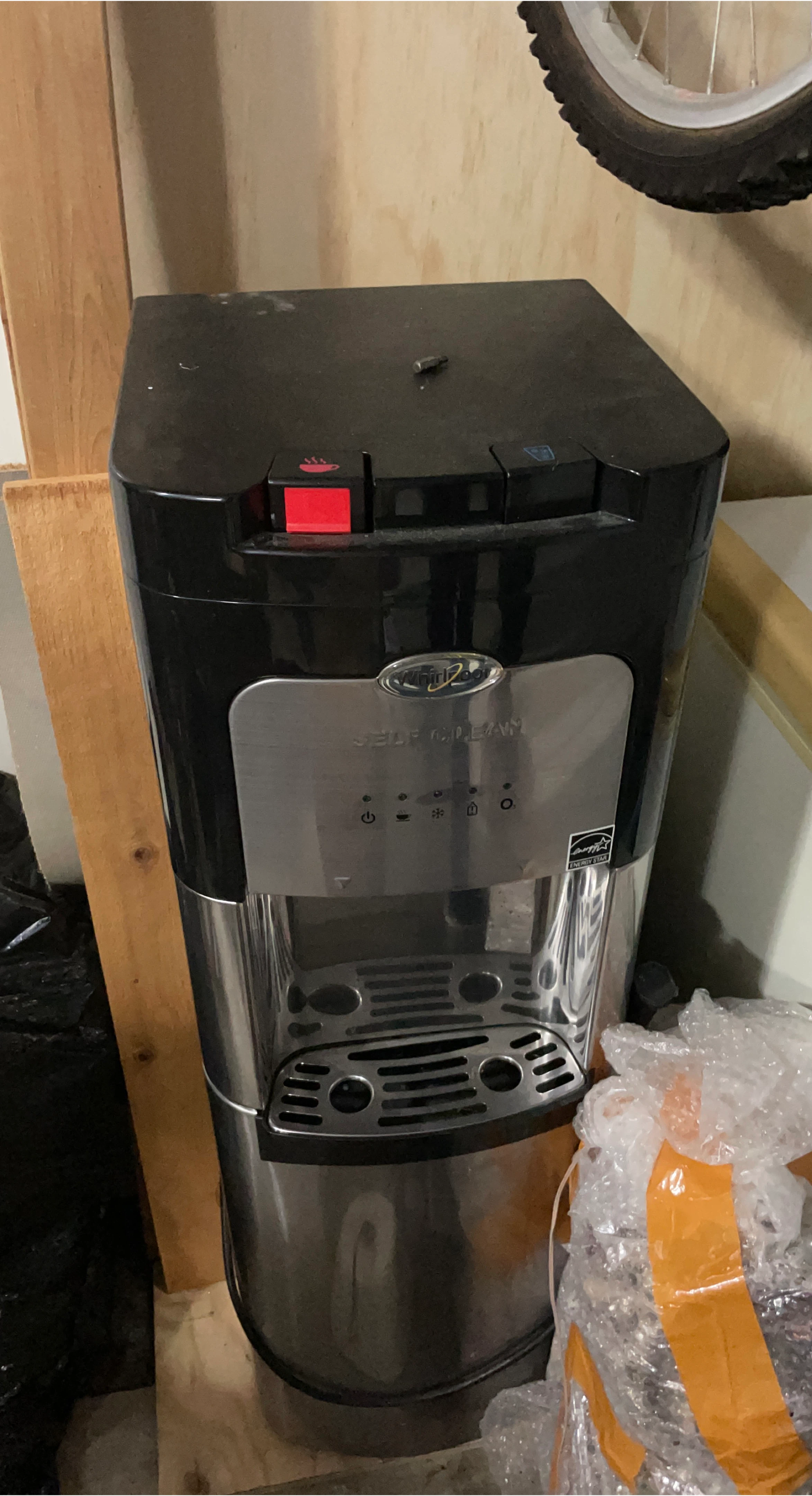 Whirlpool Self Clean Water Dispenser thumbnail
