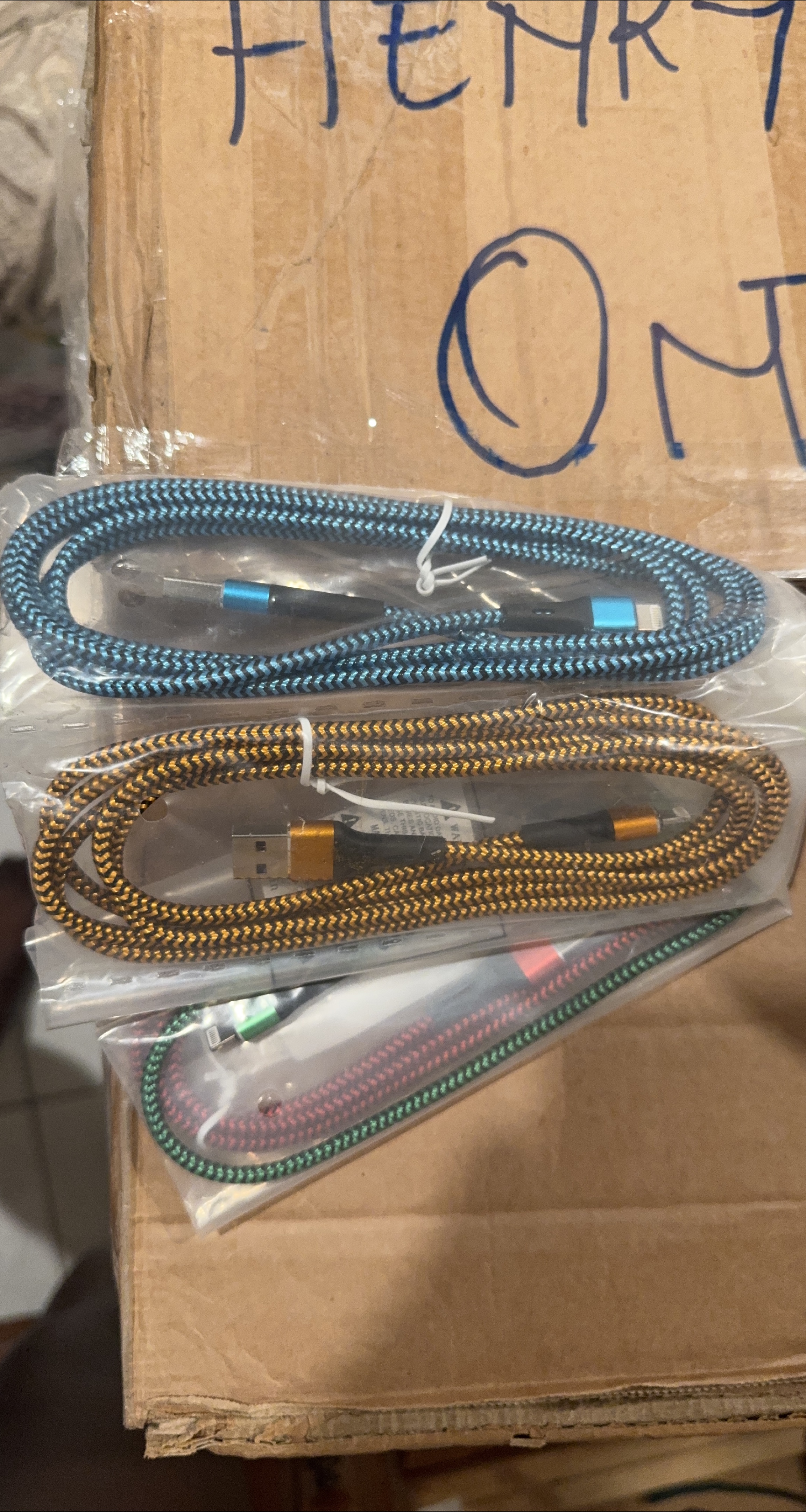 Braided Fast Charging USB Cables thumbnail