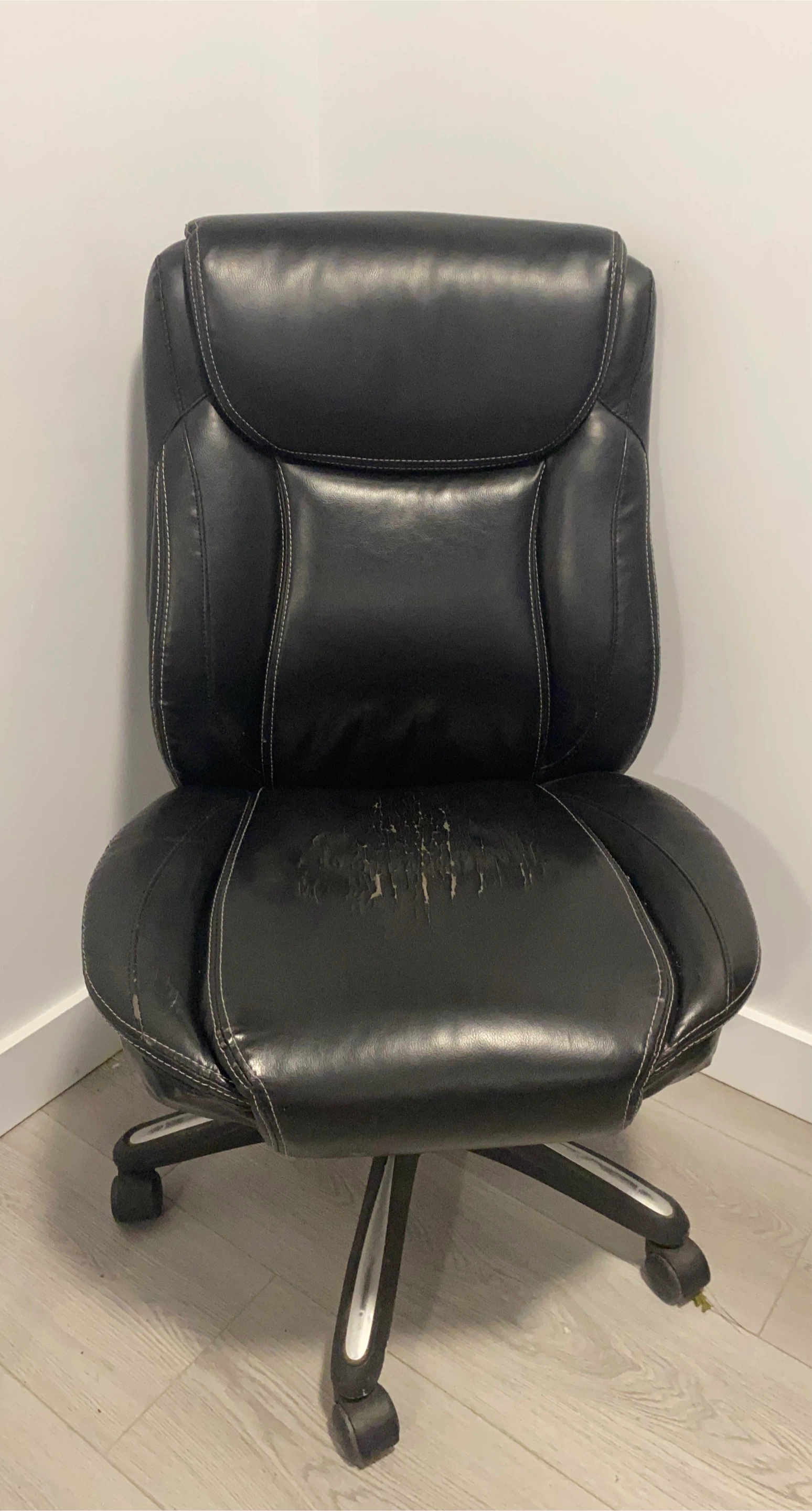Black Leather Office Chair thumbnail