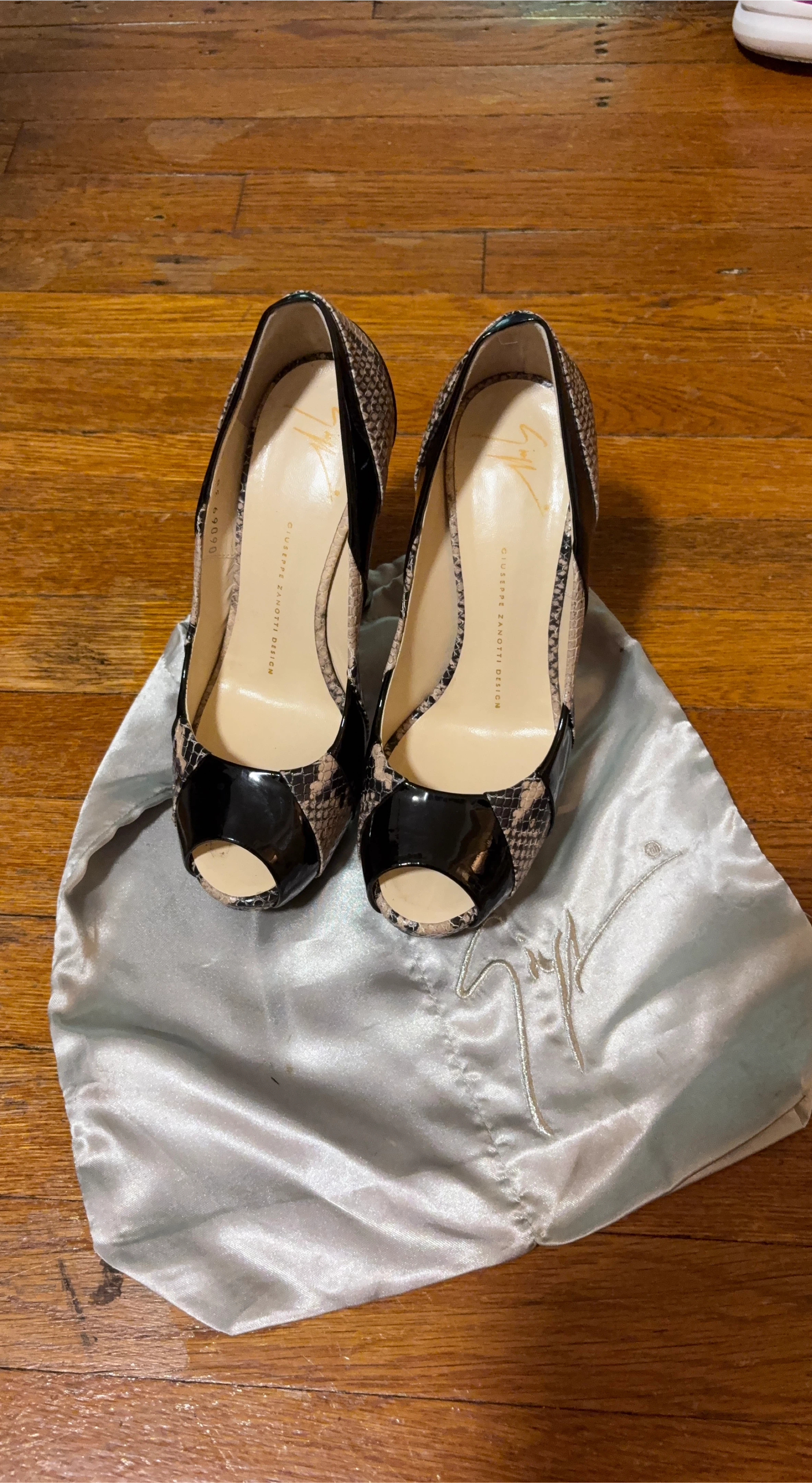 Giuseppe Zanotti Snakeskin Heels thumbnail