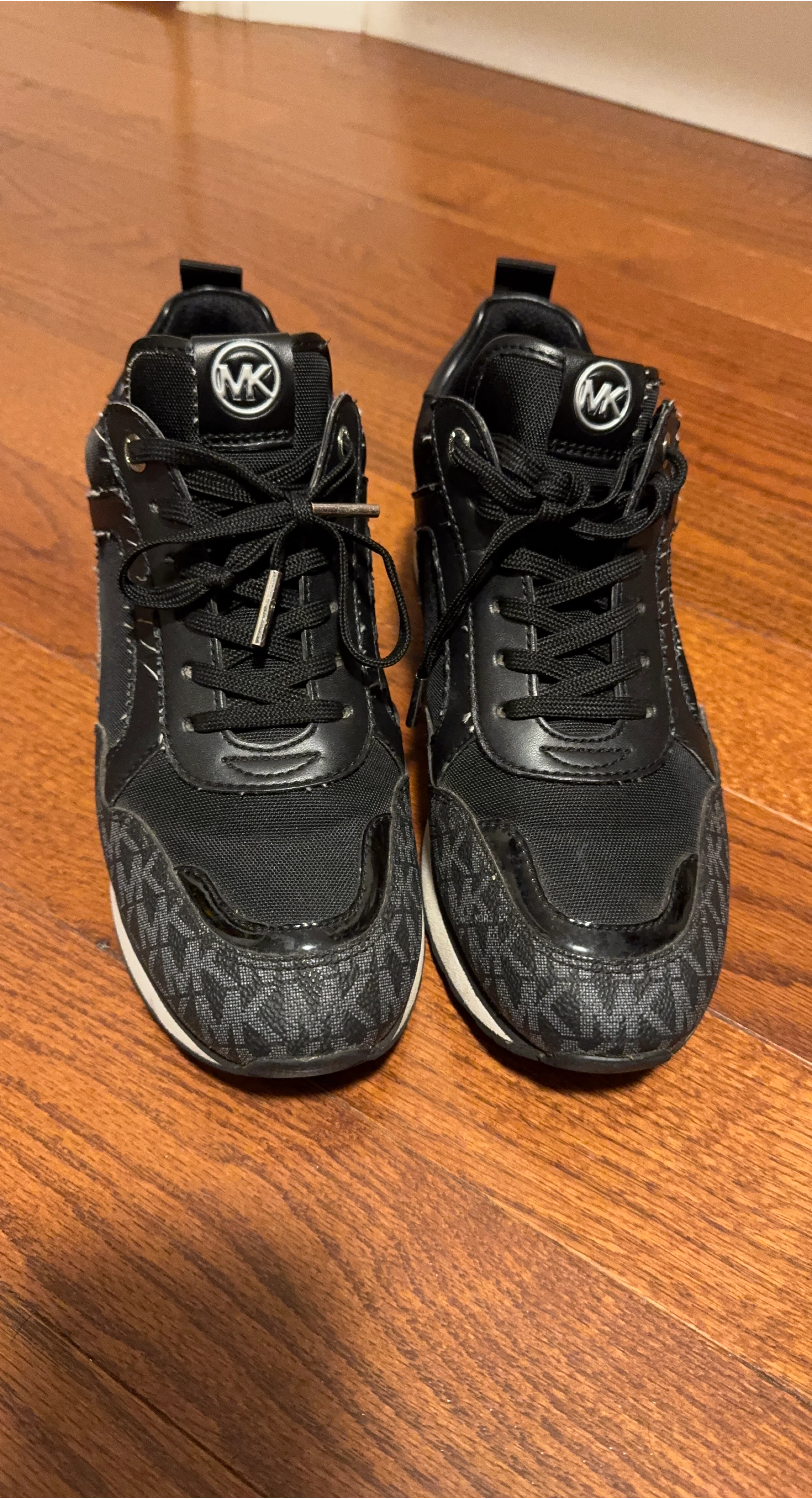 Michael Kors Black Sneakers thumbnail