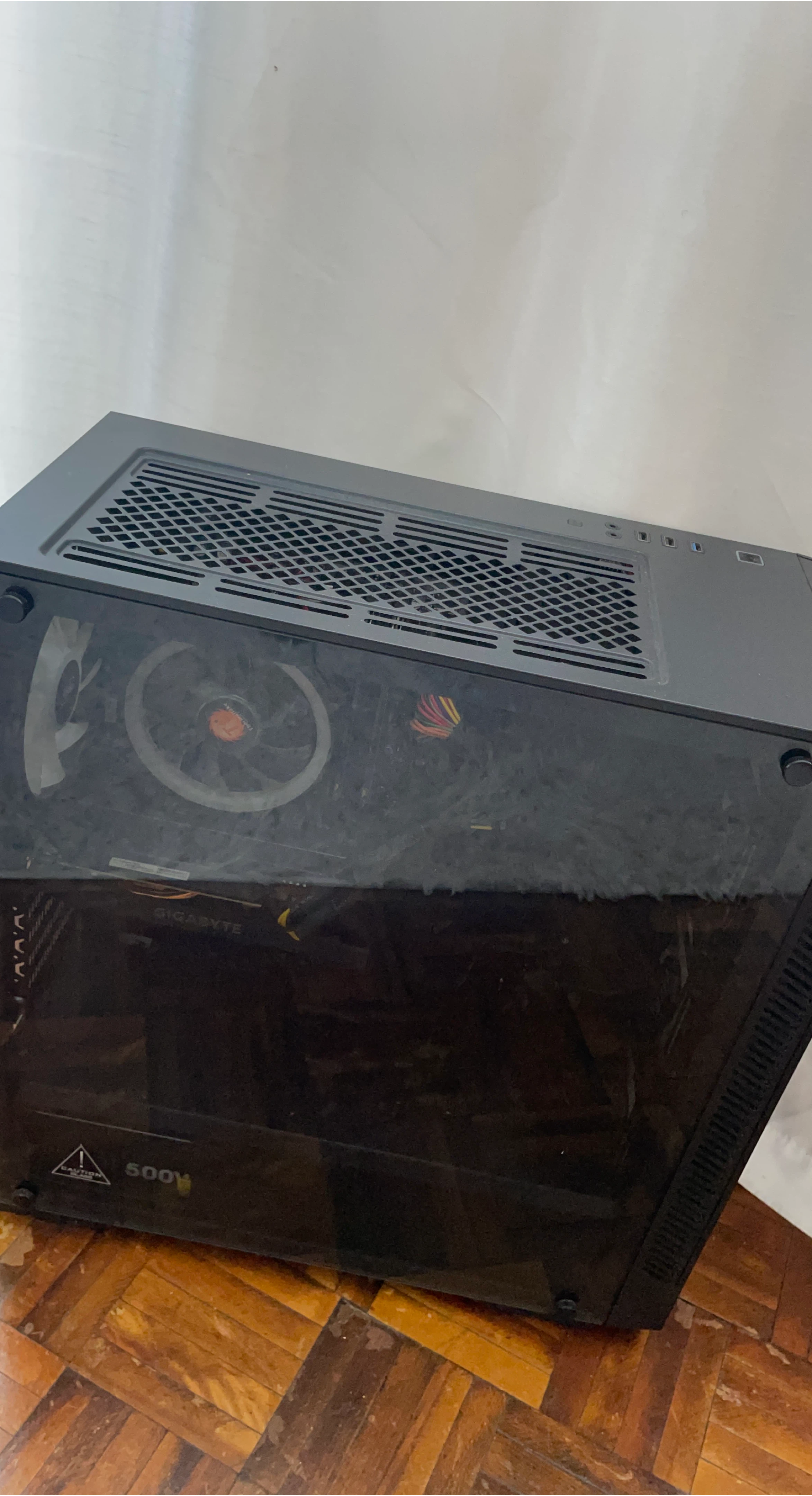 Gigabyte PC Case