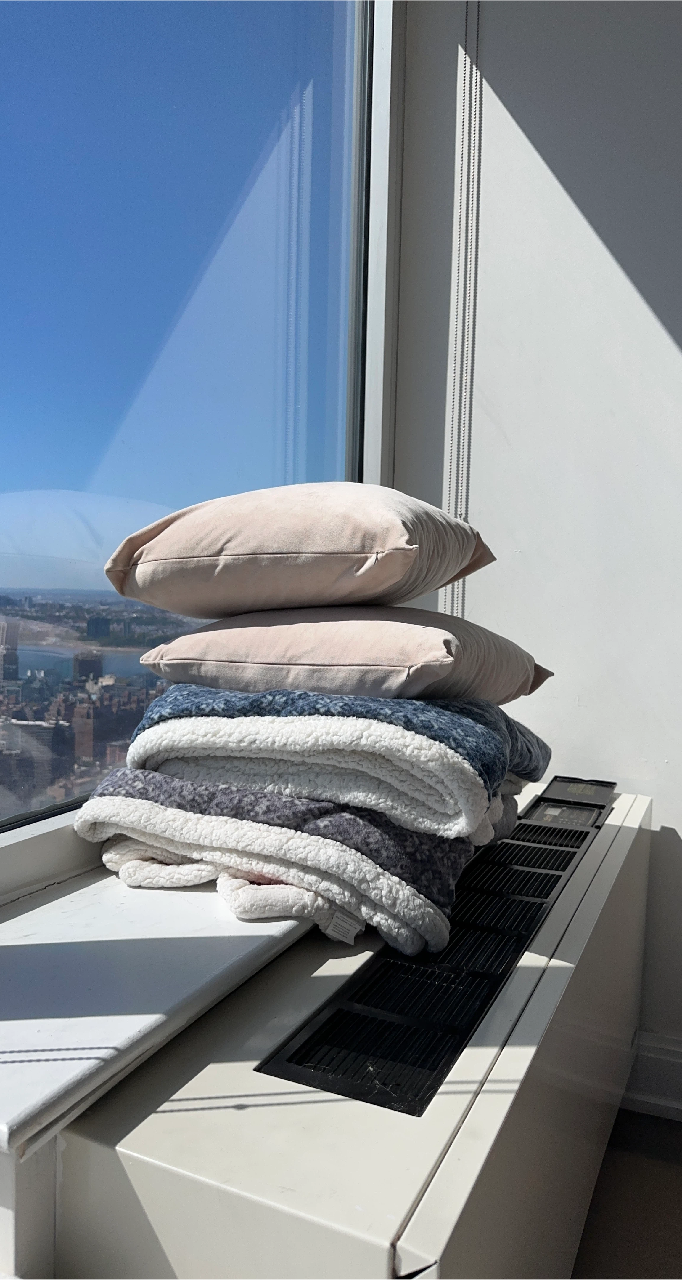 Blankets thumbnail