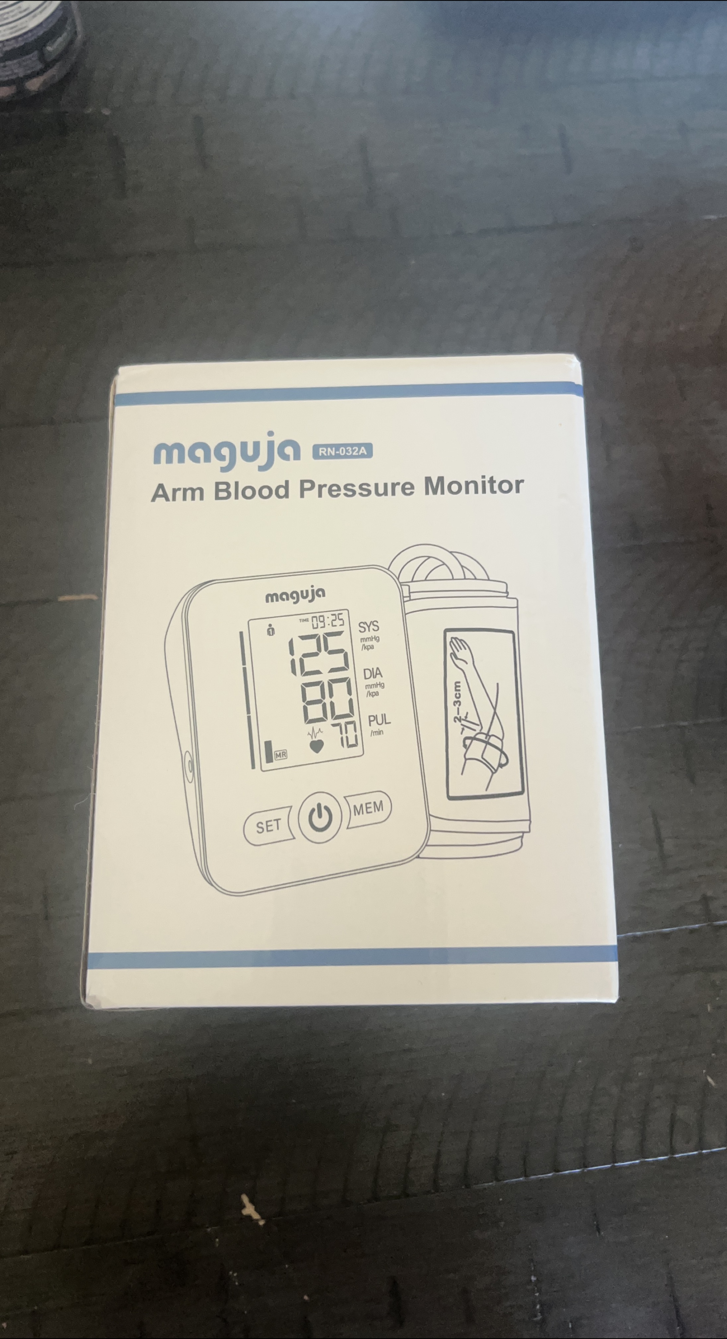 Maguja Arm Blood Pressure Monitor RN-032A thumbnail
