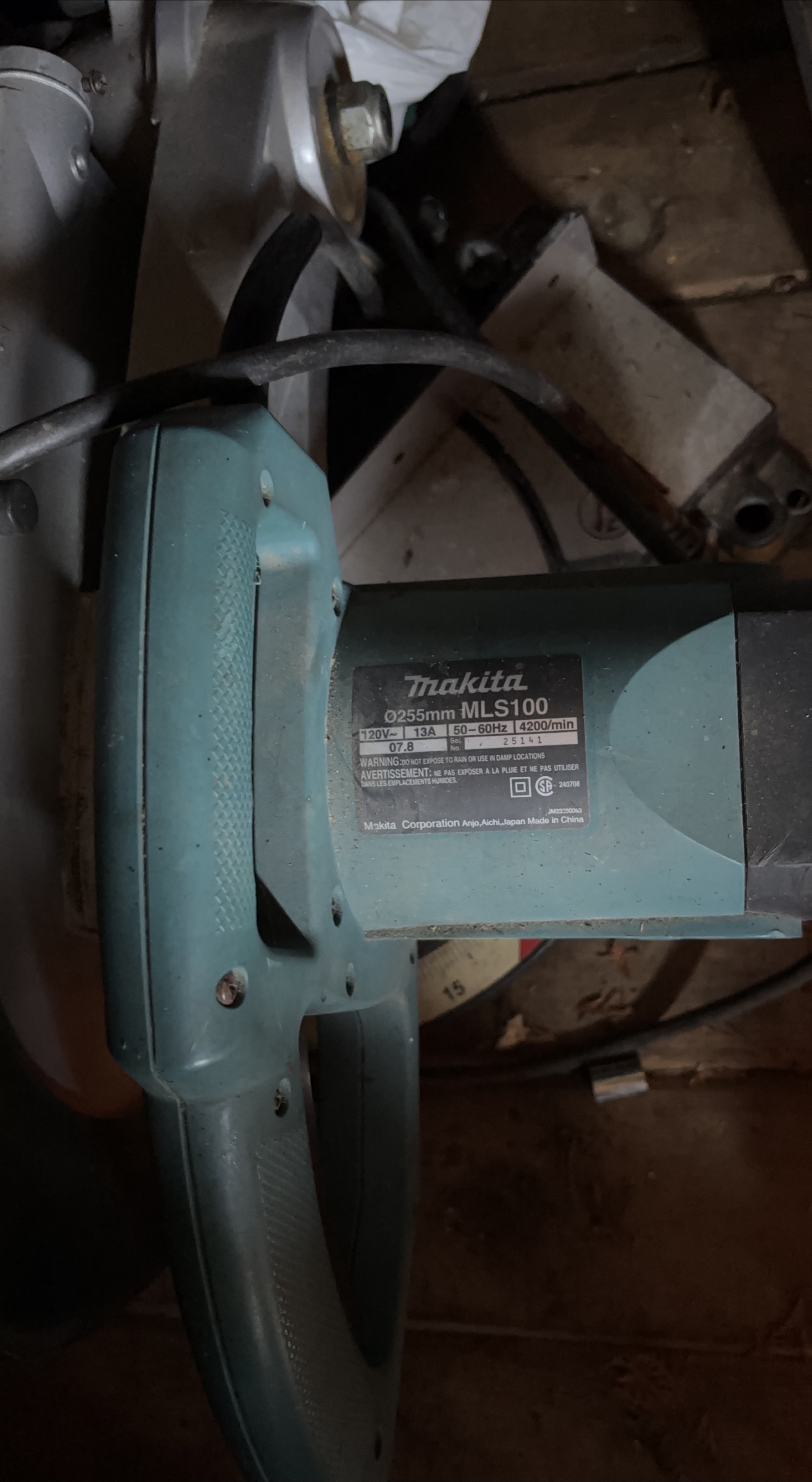 Makita MLS100 255mm Miter Saw thumbnail