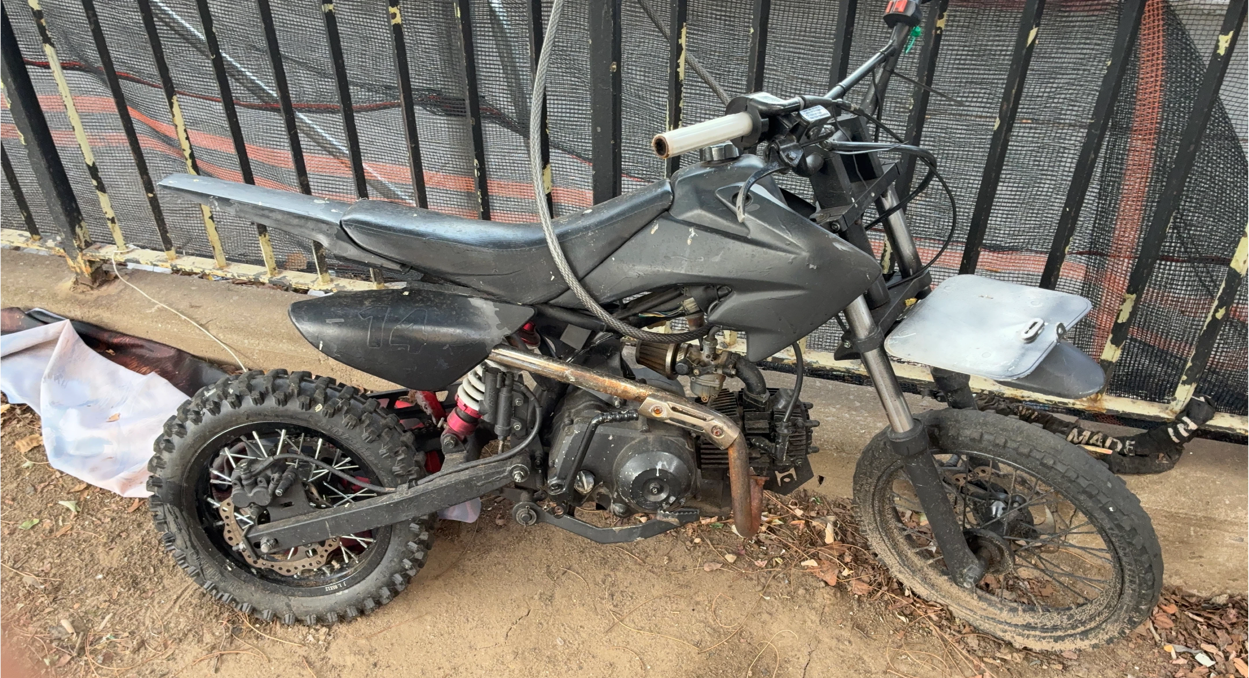 Dirt Bike thumbnail