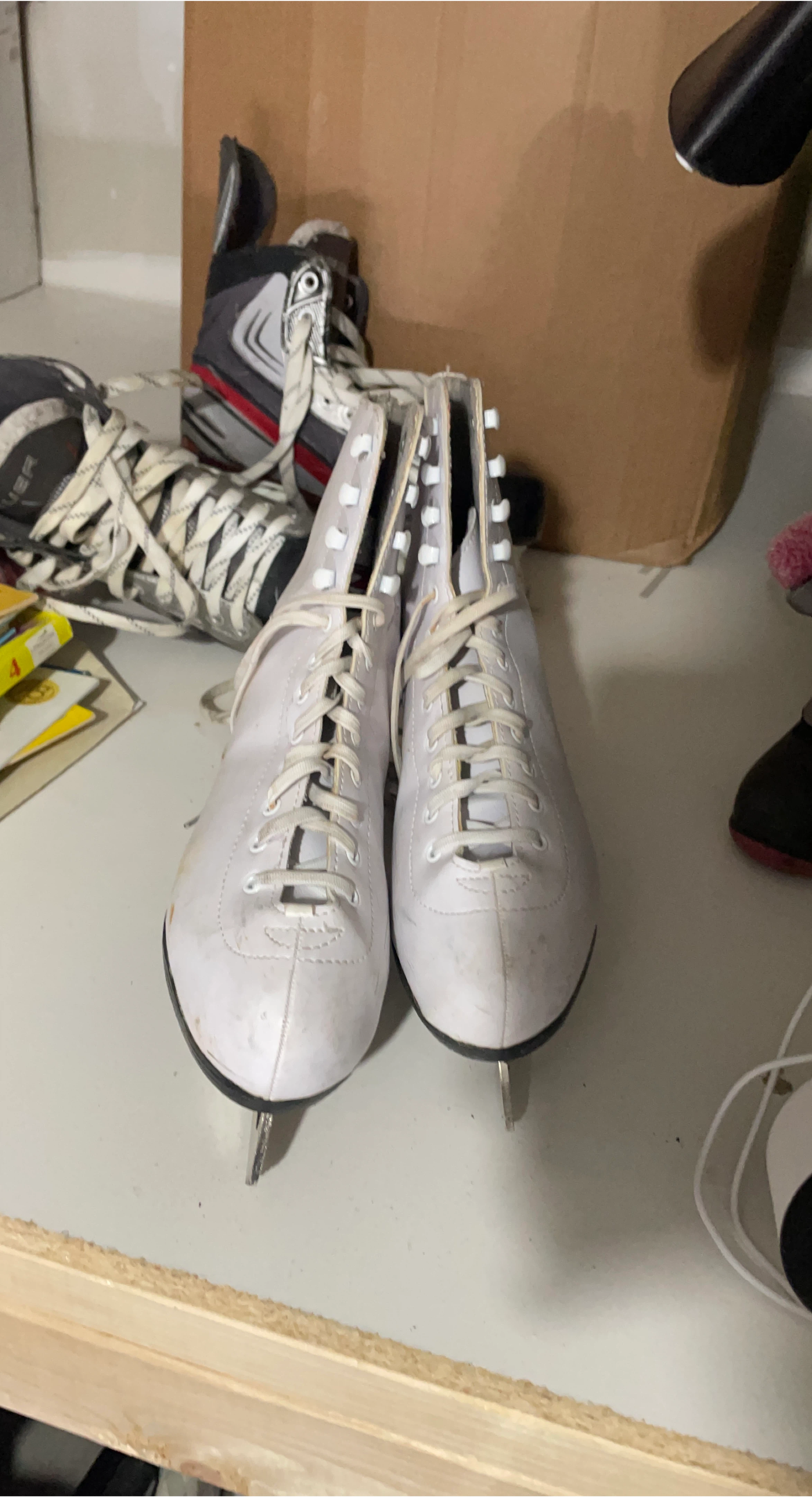 White Figure Skates thumbnail