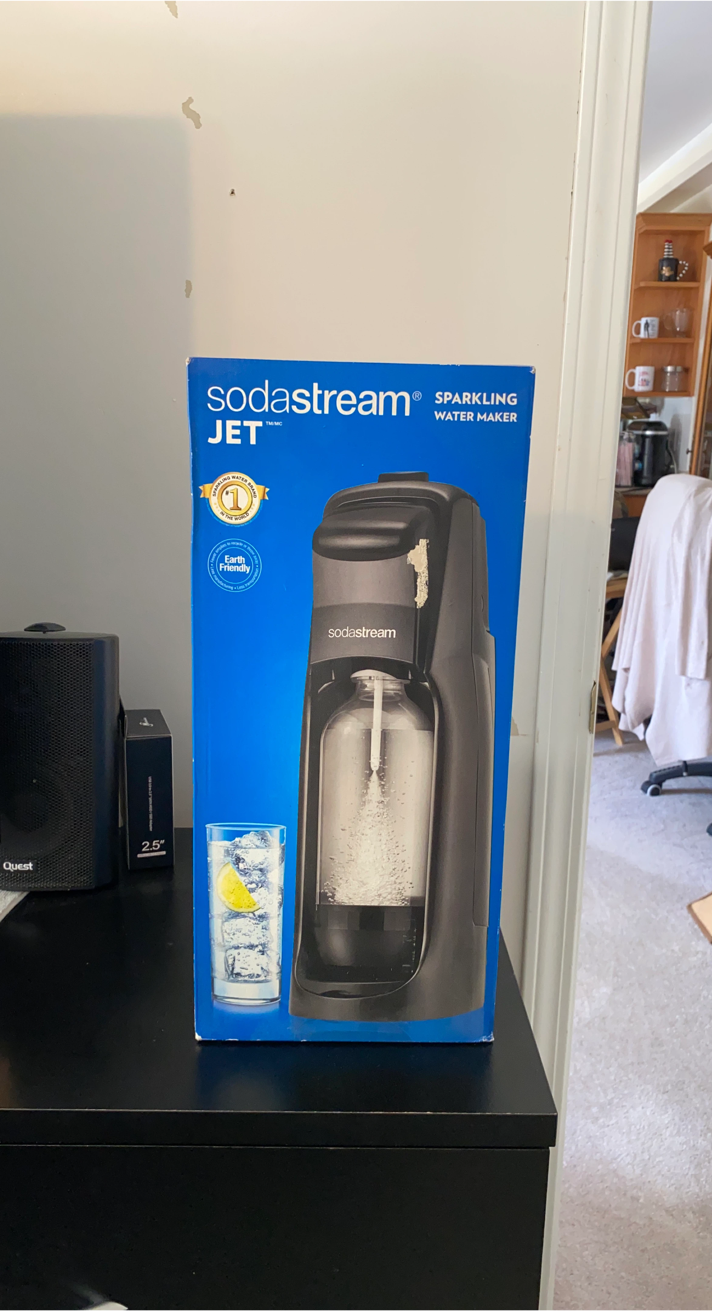 SodaStream Jet Sparkling Water Maker thumbnail