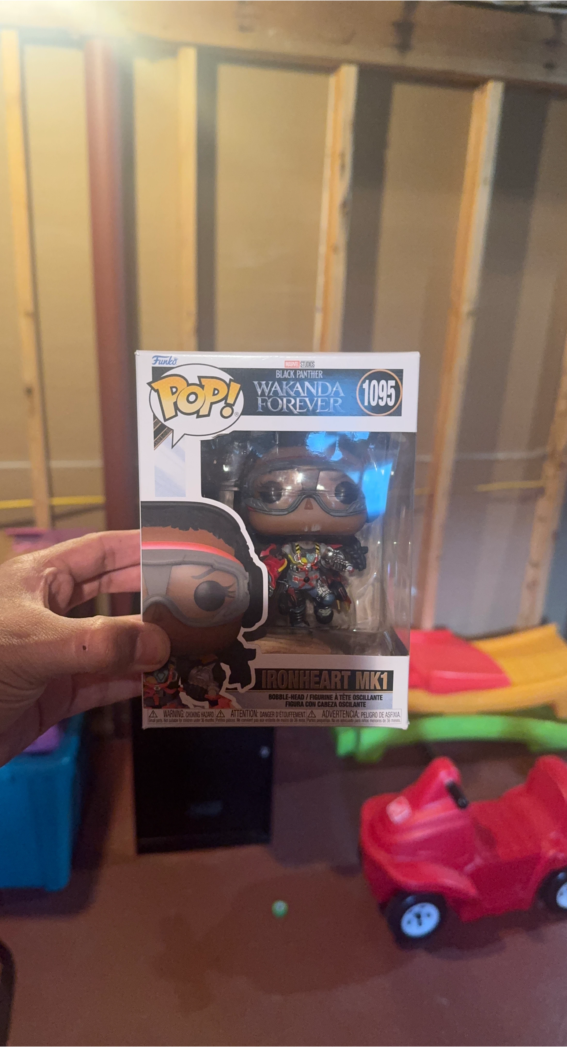 Funko POP! Ironheart MK1 #1095 thumbnail