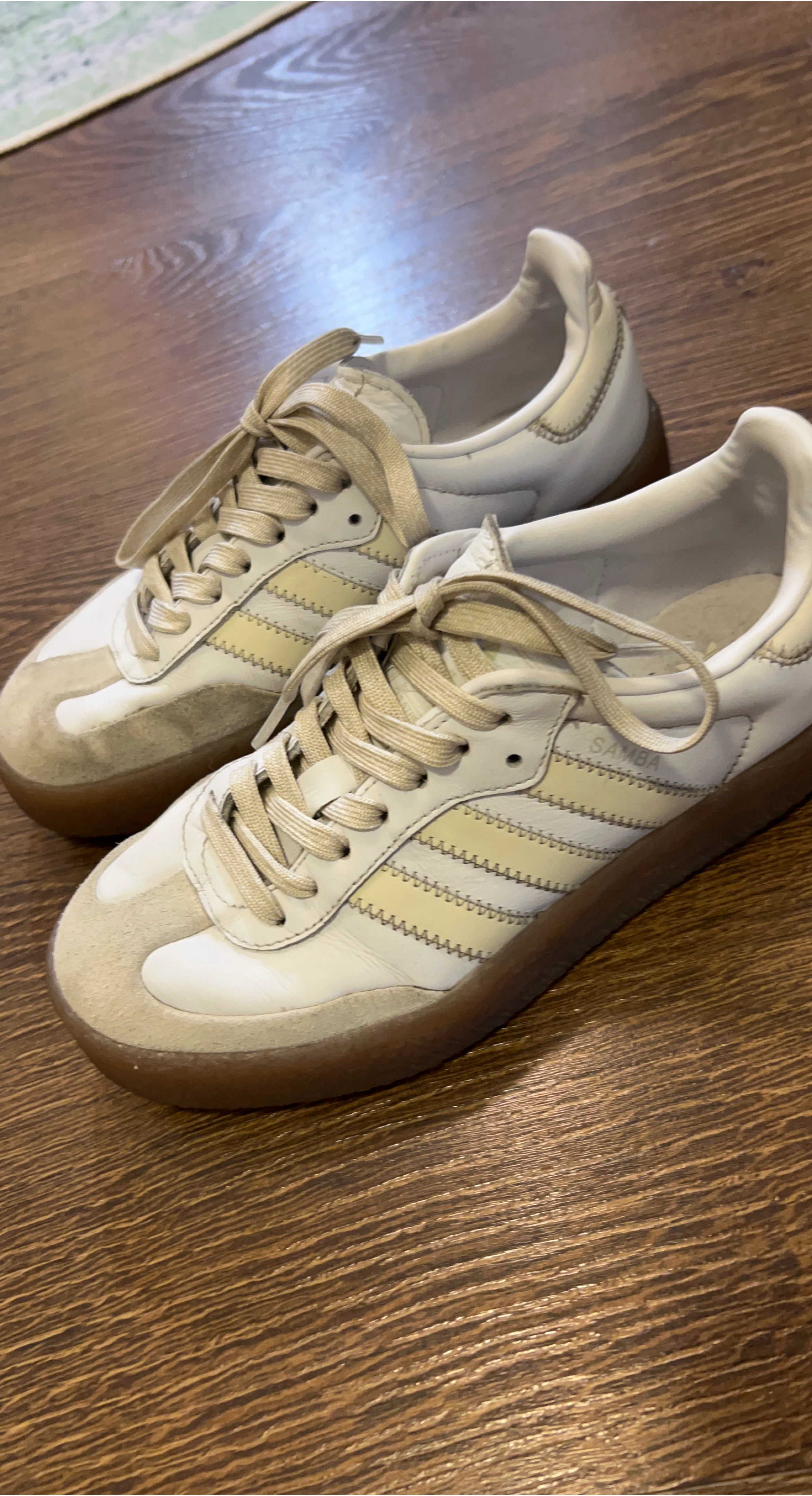 Adidas Samba Cream/Beige Sneakers thumbnail