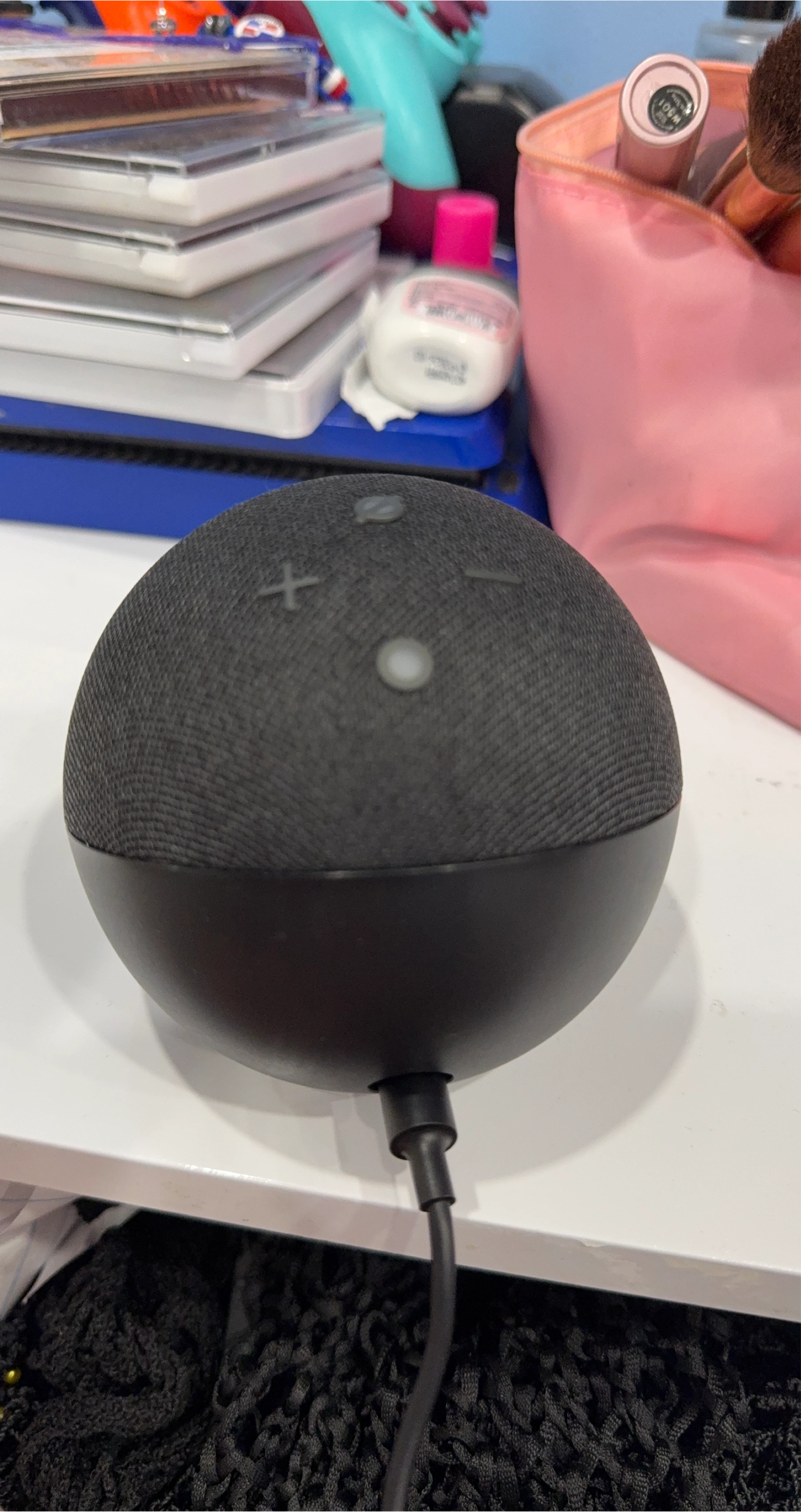 Amazon Echo Dot (4th Gen) Smart Speaker thumbnail