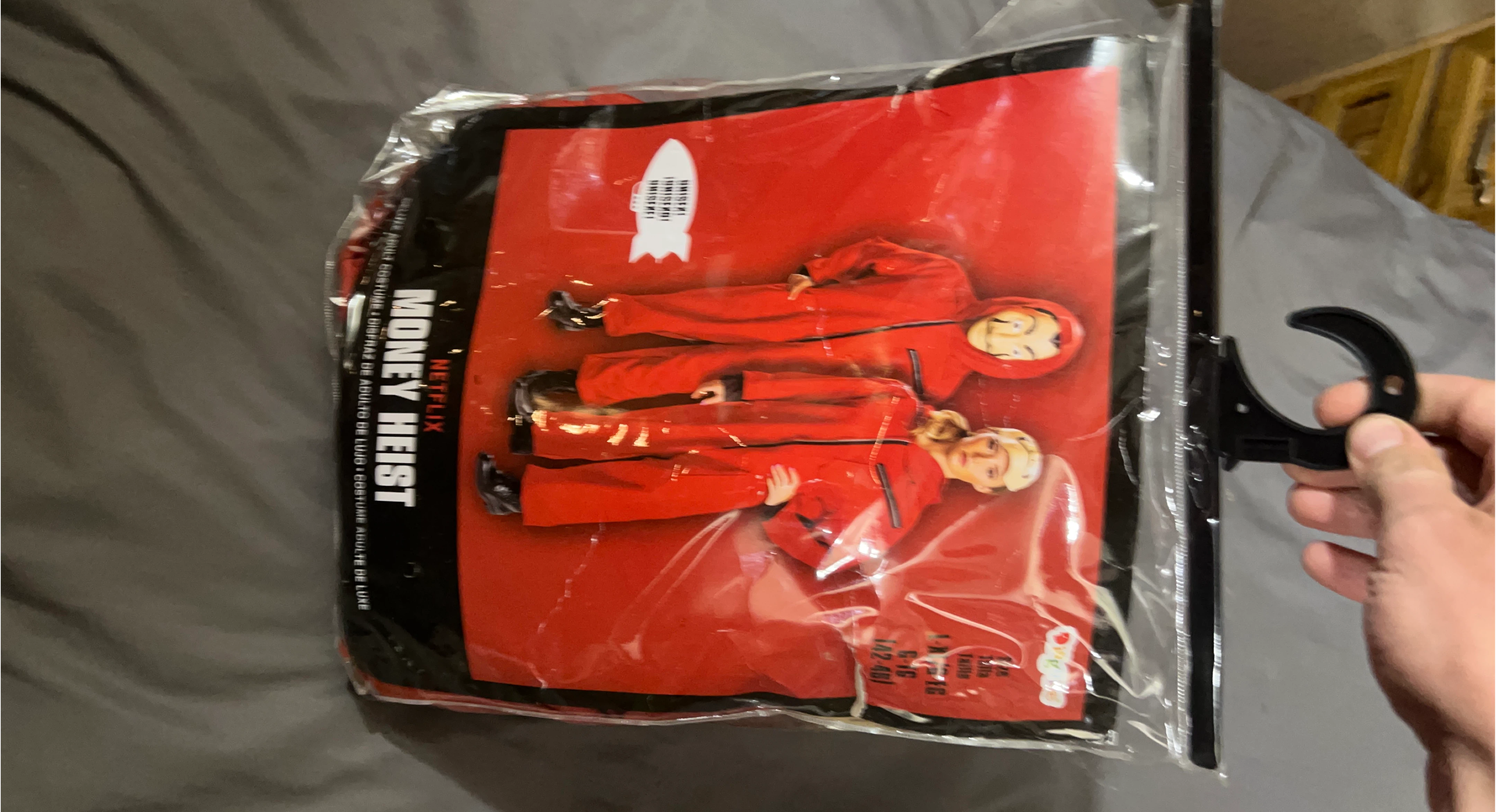 Netflix Money Heist Adult Costume - Size 42-48 thumbnail