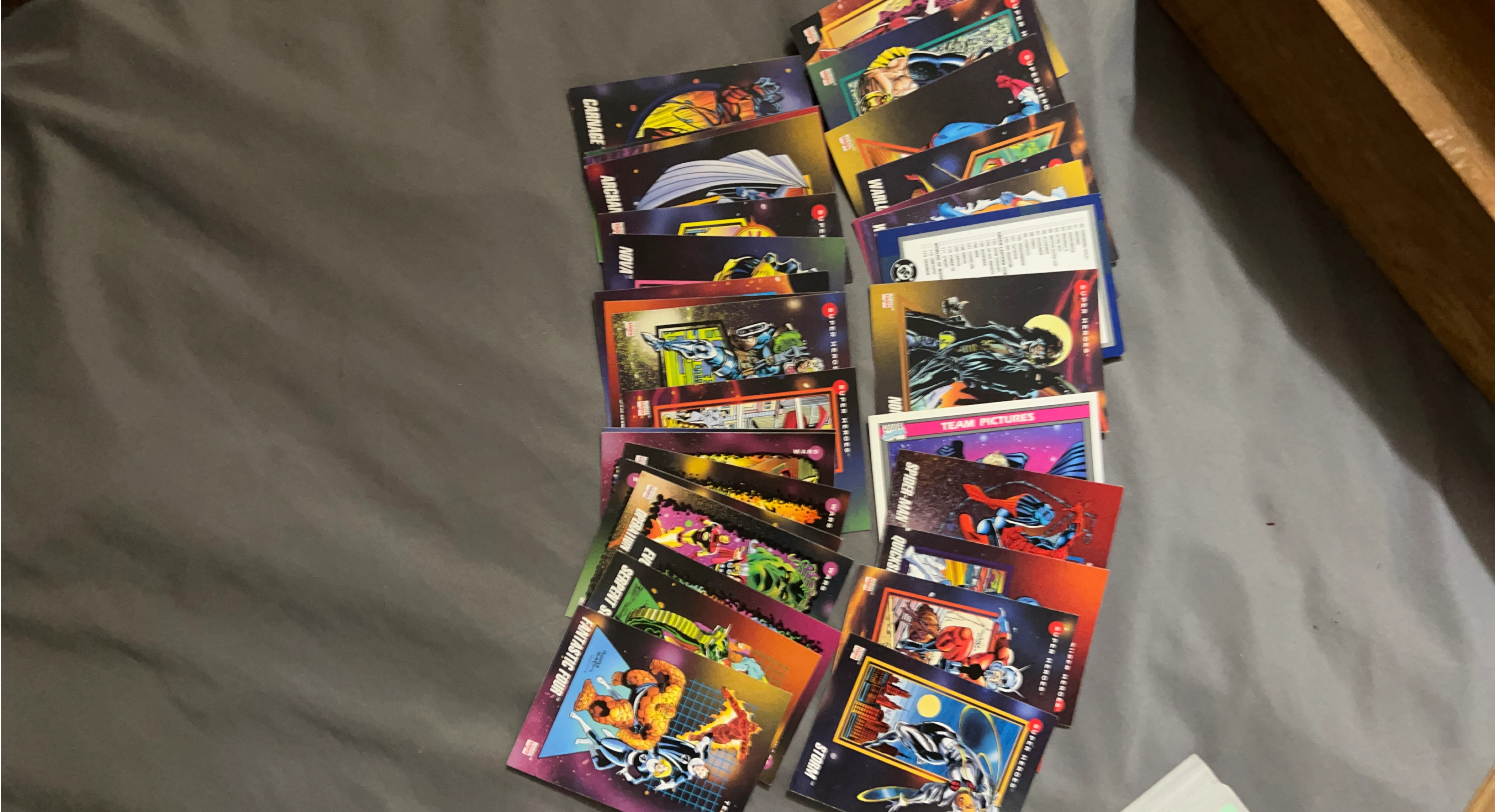 Marvel Super Heroes Trading Cards thumbnail