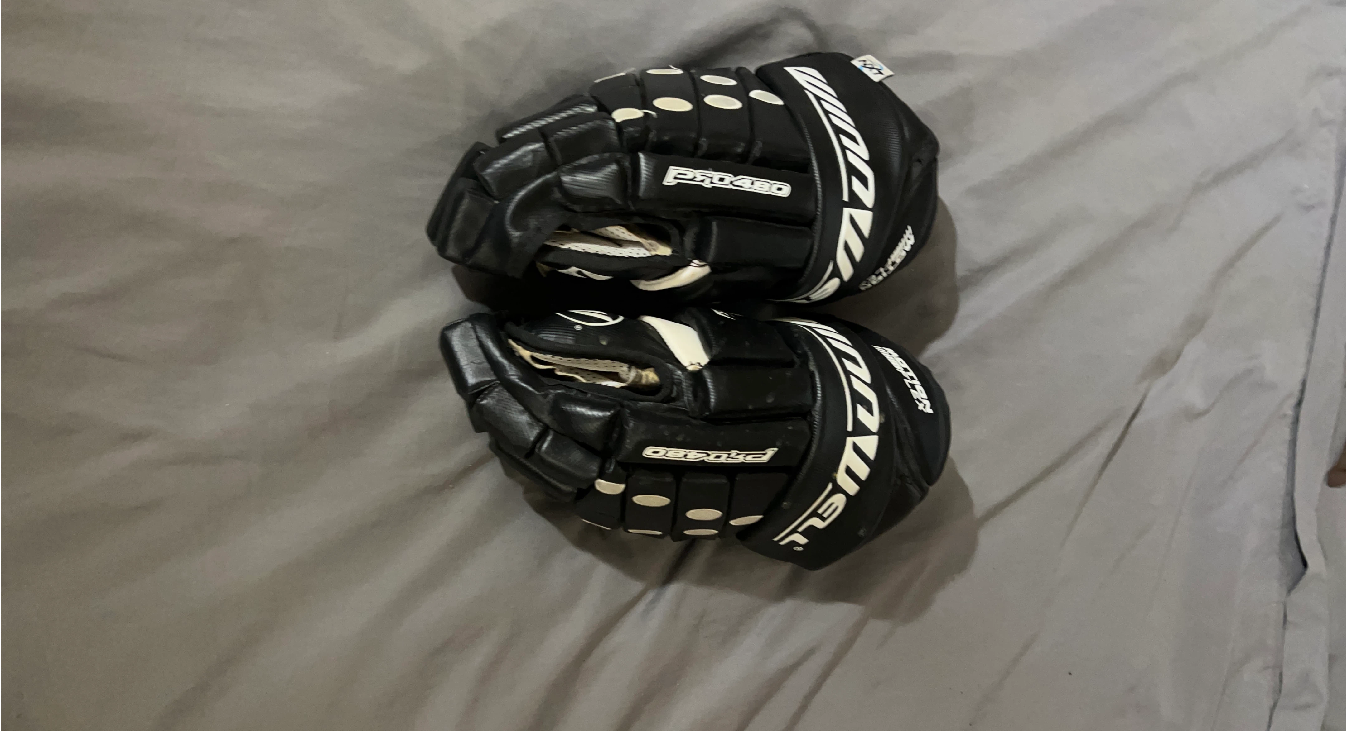Winnwell Pro450 Hockey Gloves - 15" thumbnail