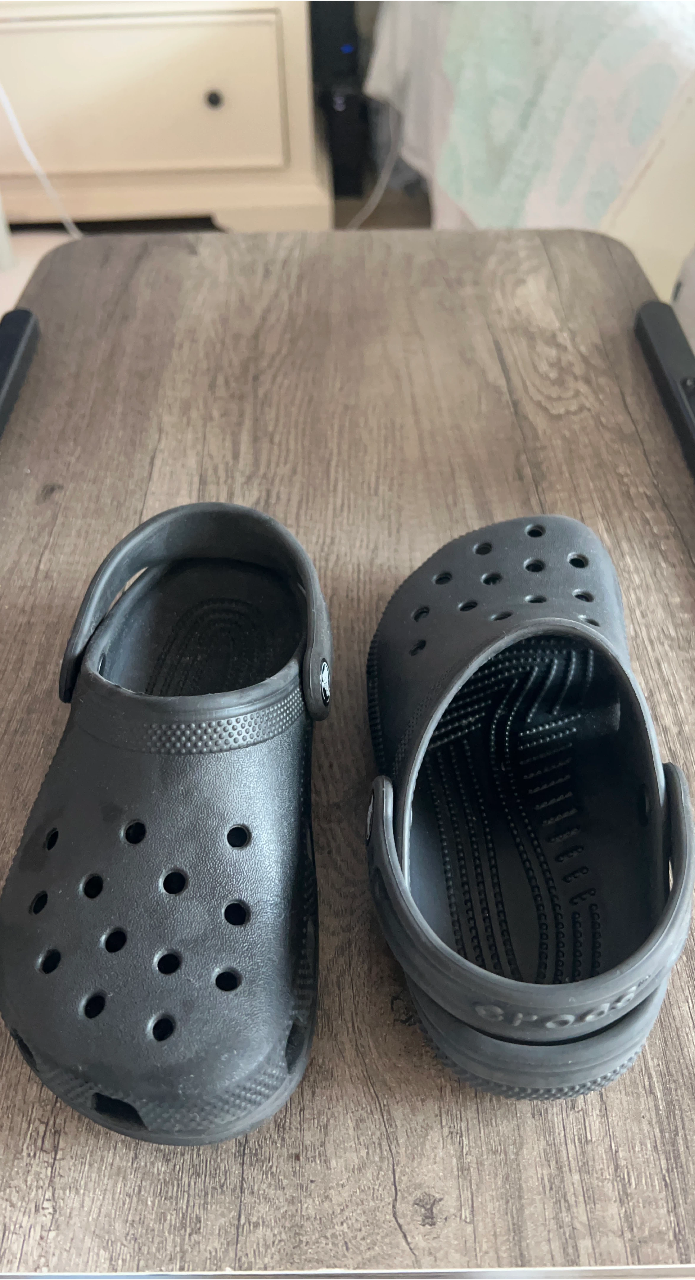 Crocs Clogs - Black thumbnail