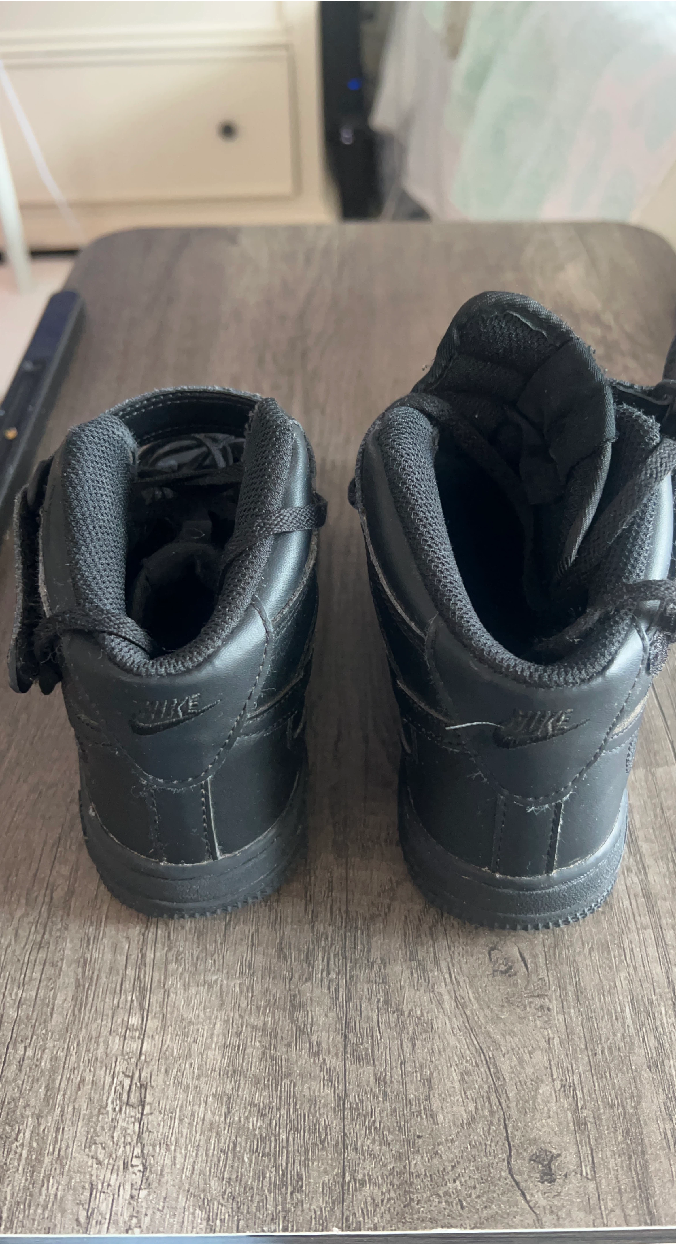 Nike Air Force 1 Black Sneakers thumbnail