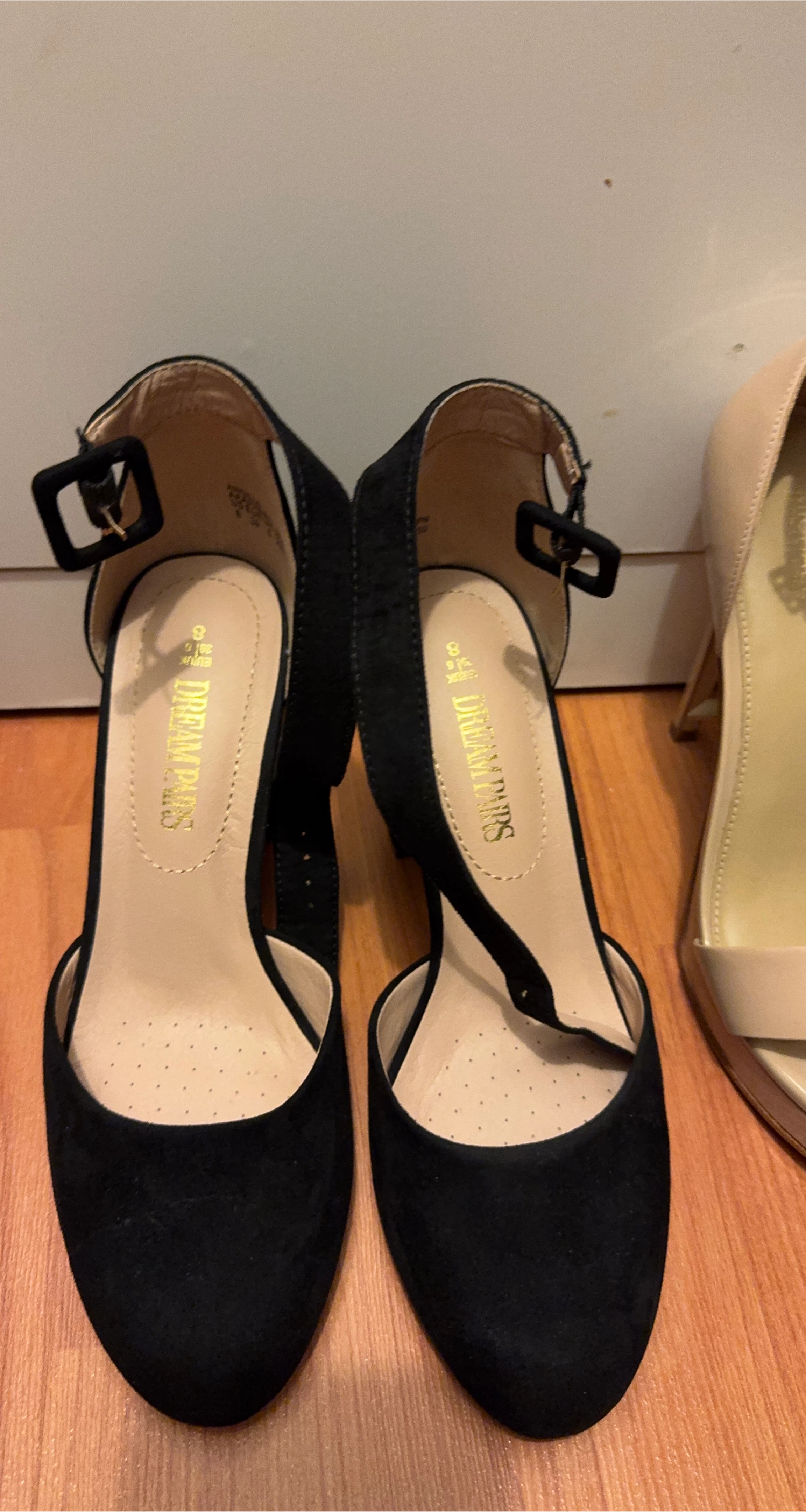 Dream Pairs Black Heels