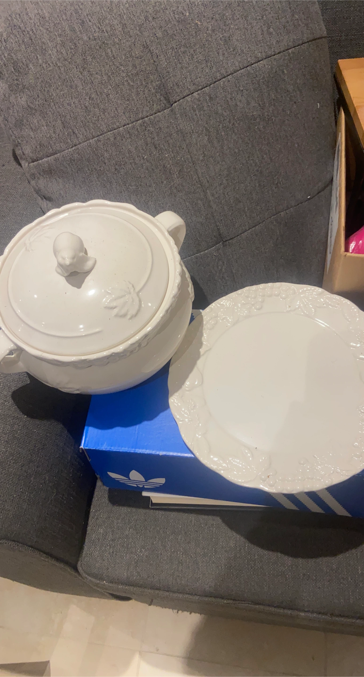 White Ceramic Soup Tureen and Plate Set thumbnail