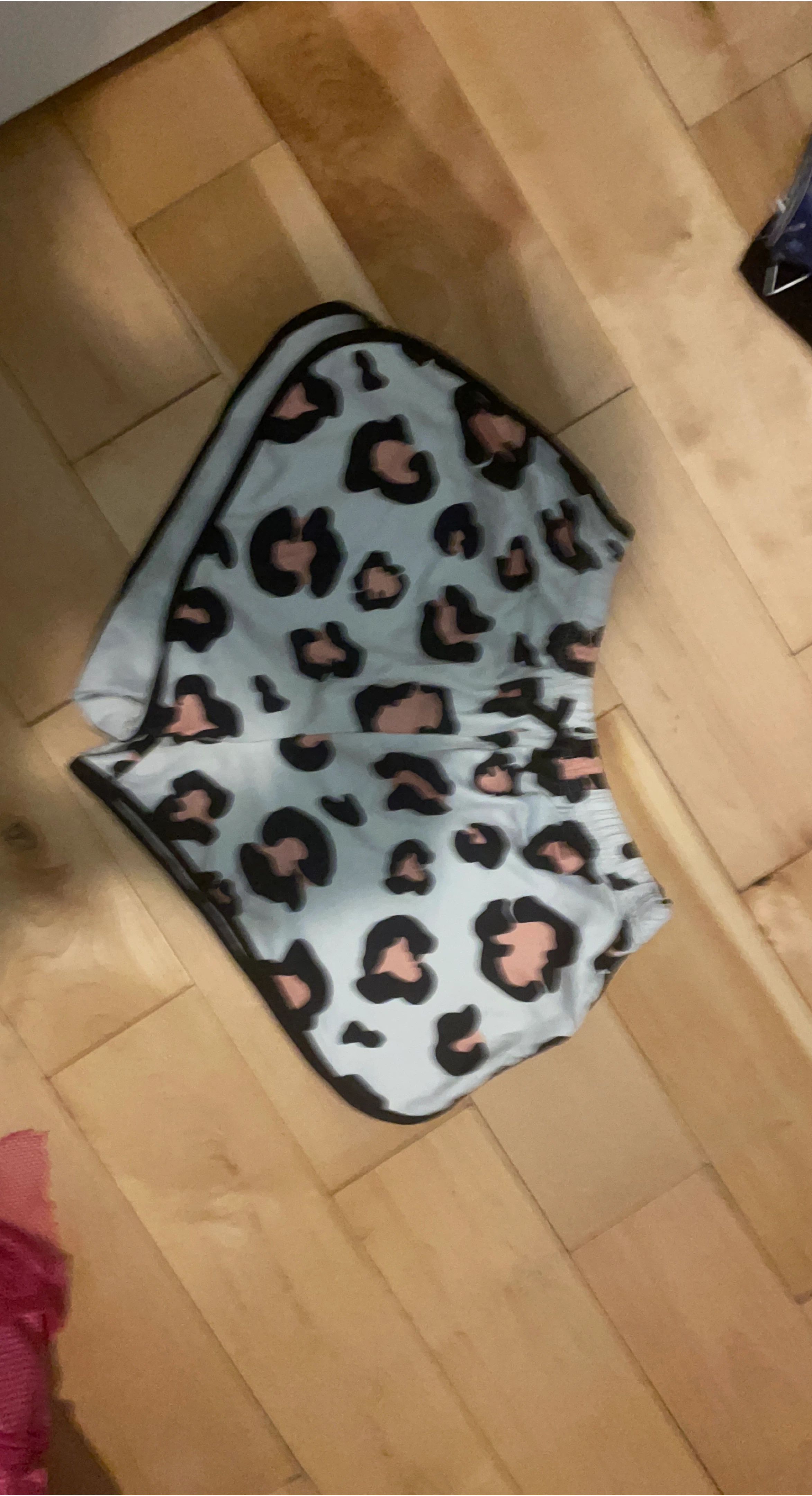 Shorts à motif léopard