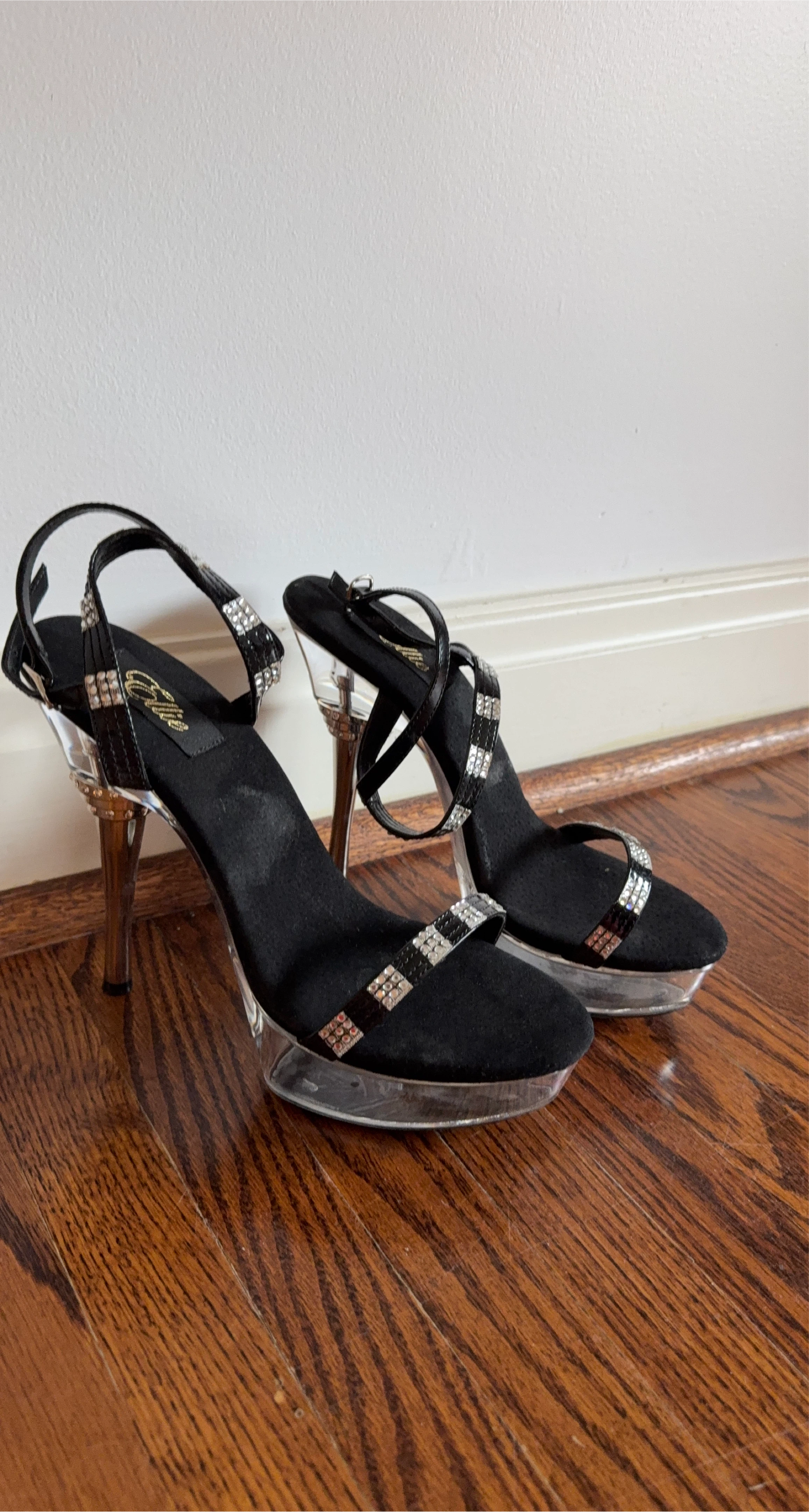 Ellie Shoes Black Heels, Size 8 thumbnail