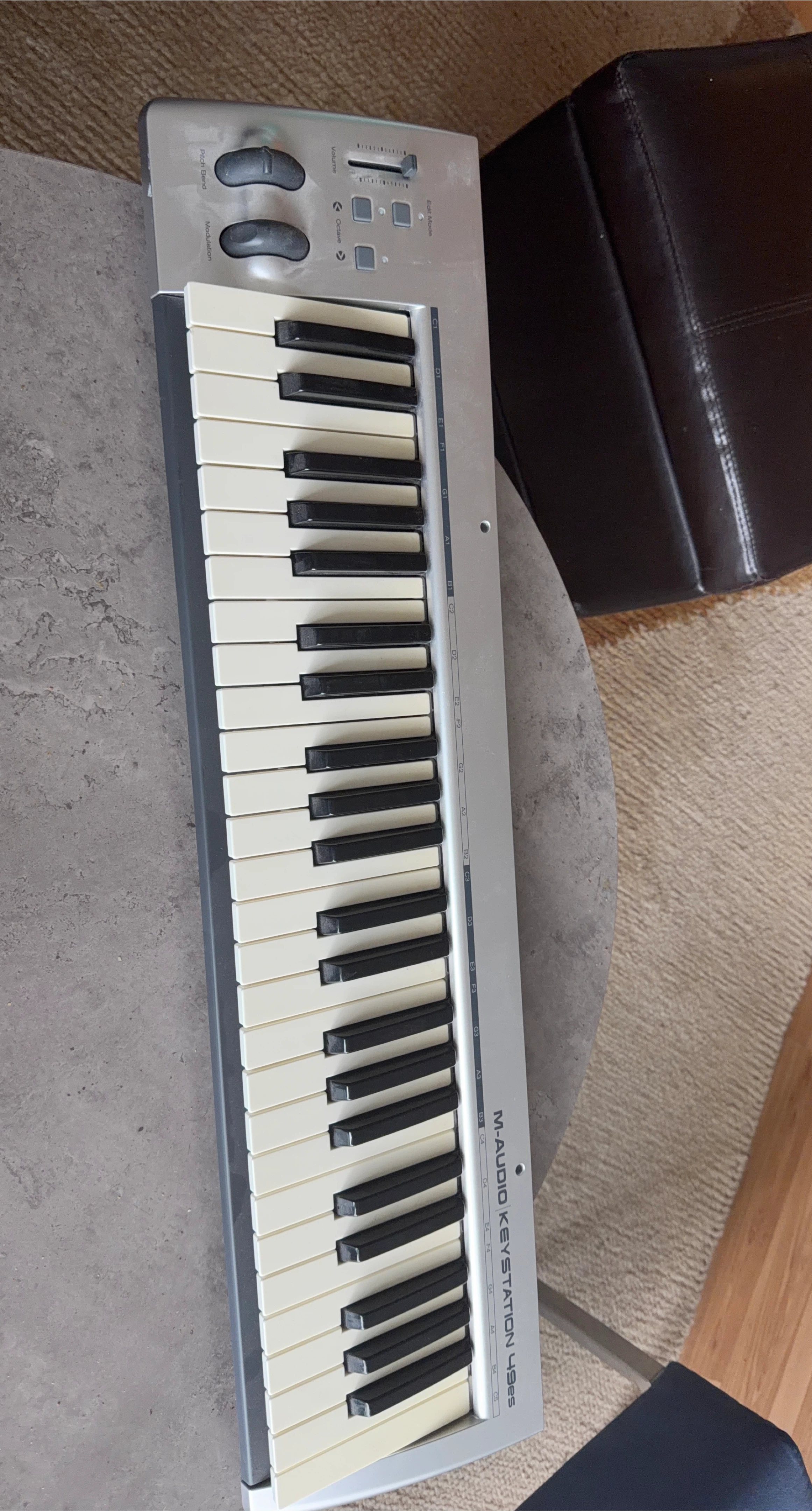 M-Audio Keystation 49es Keyboard thumbnail