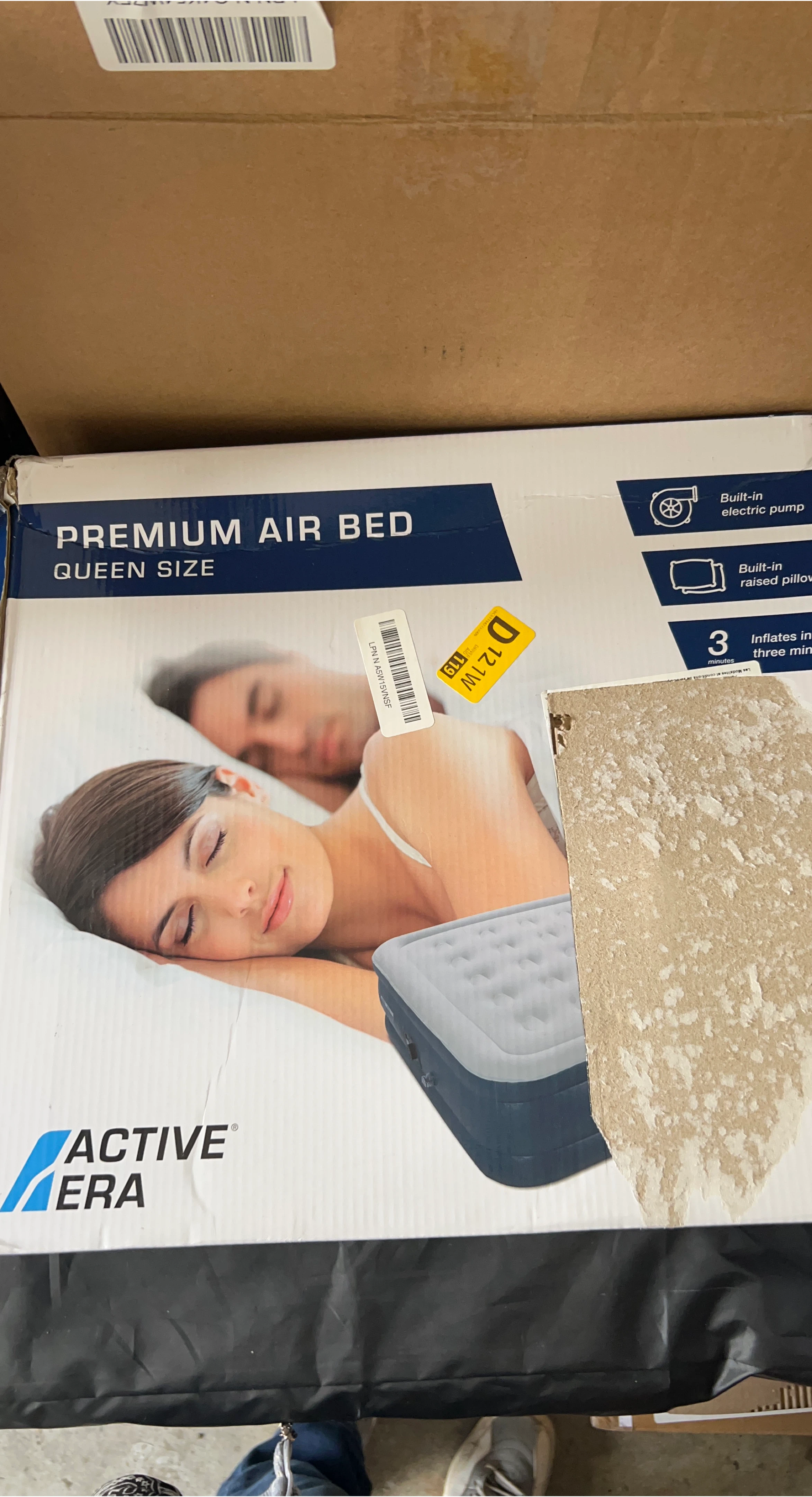Active Era Queen Size Premium Air Bed - New in Box! image indicator(1)