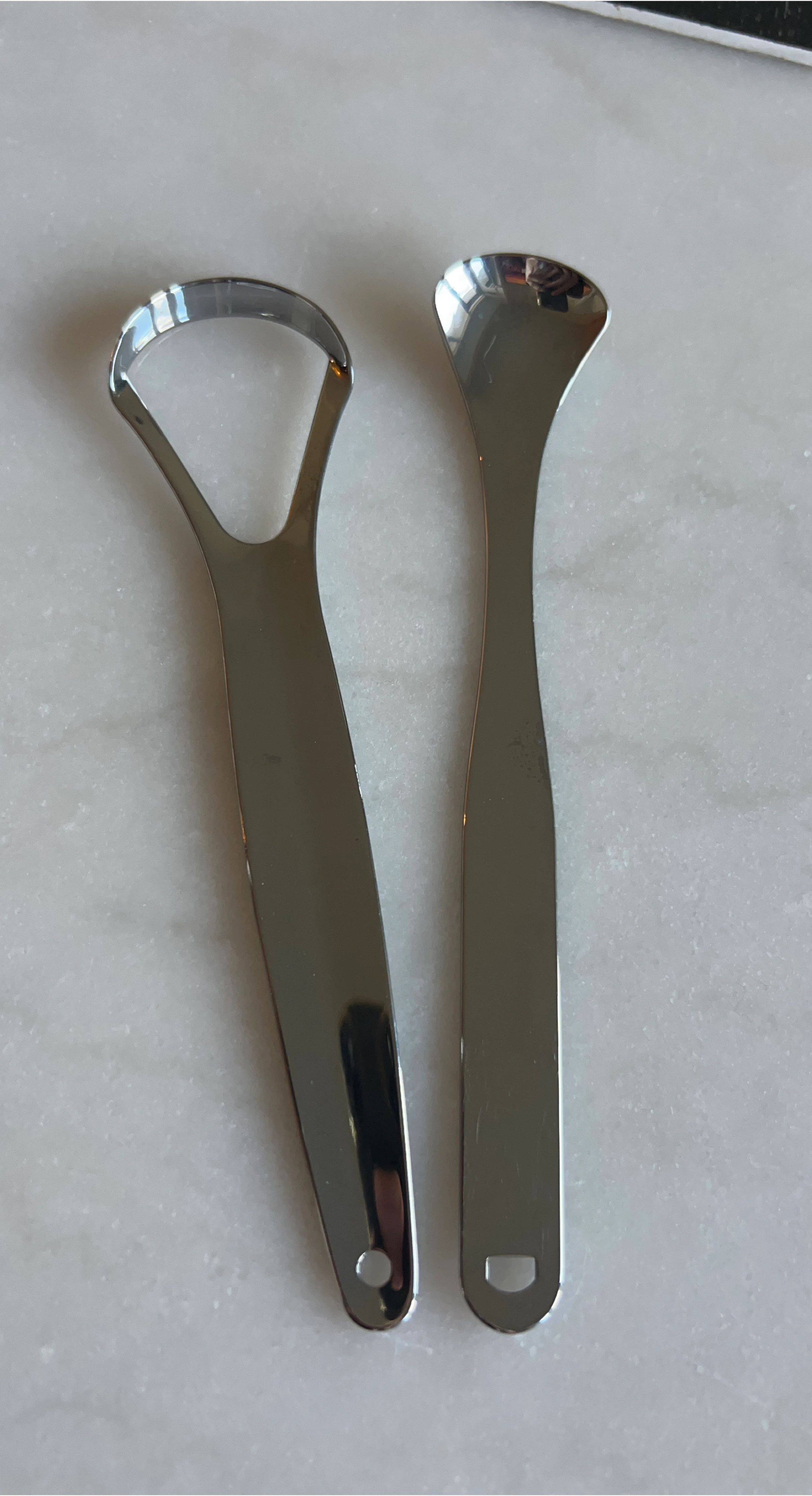 Stainless Steel Tongue Scrapers (Set of 2) thumbnail