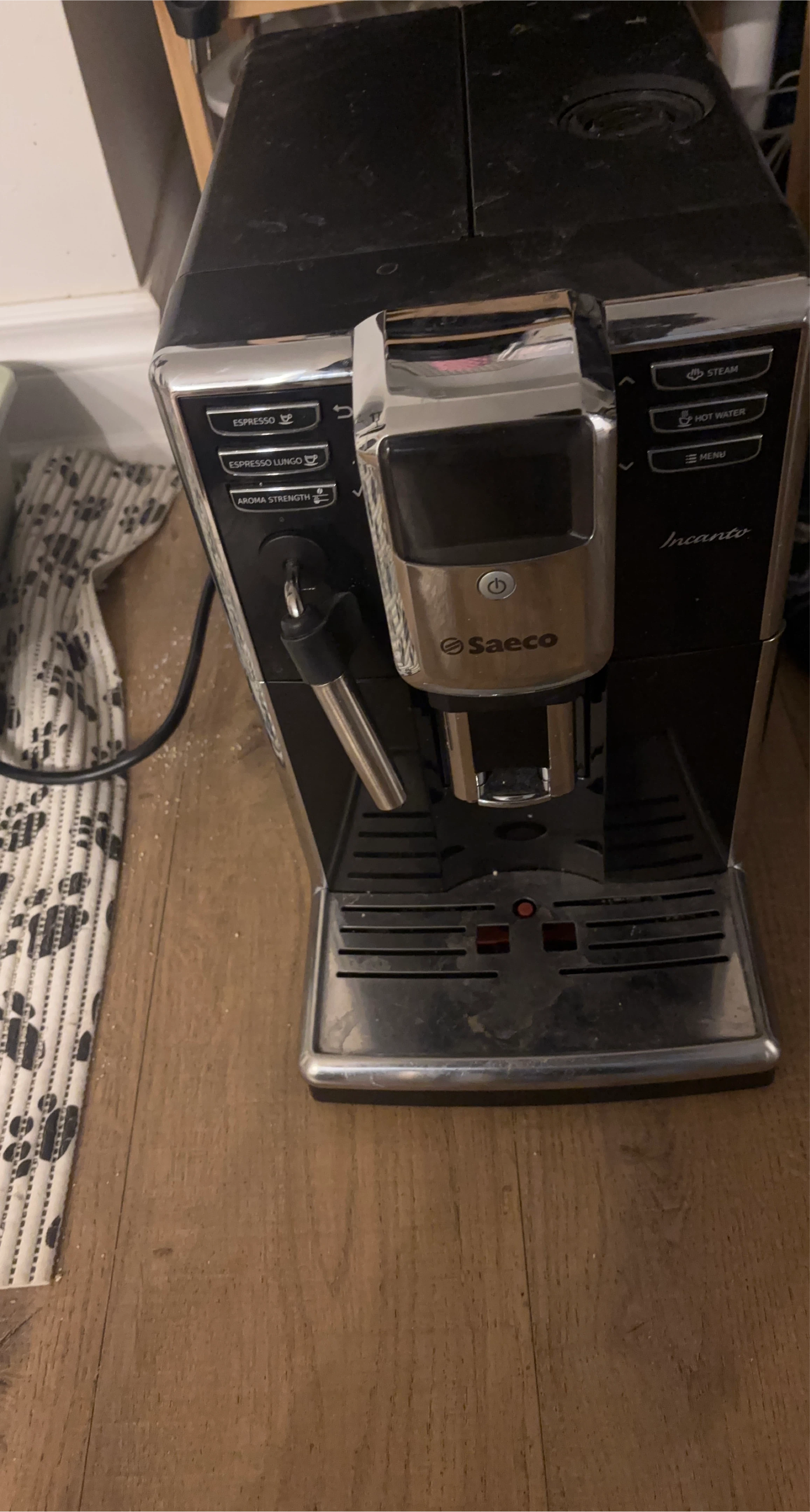 Saeco Incanto Automatic Espresso Machine thumbnail
